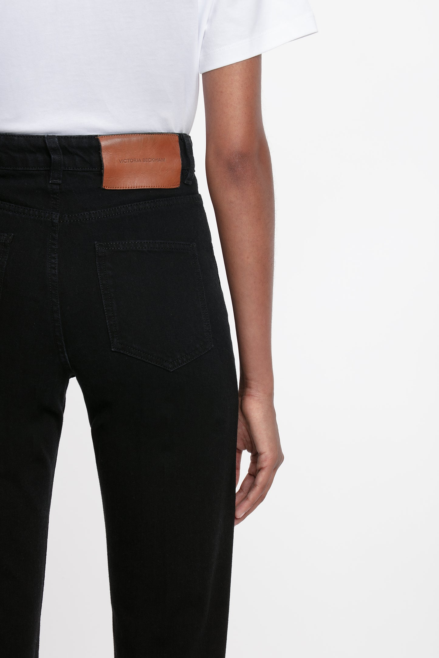 Julia Stretch Jean In Washed Black