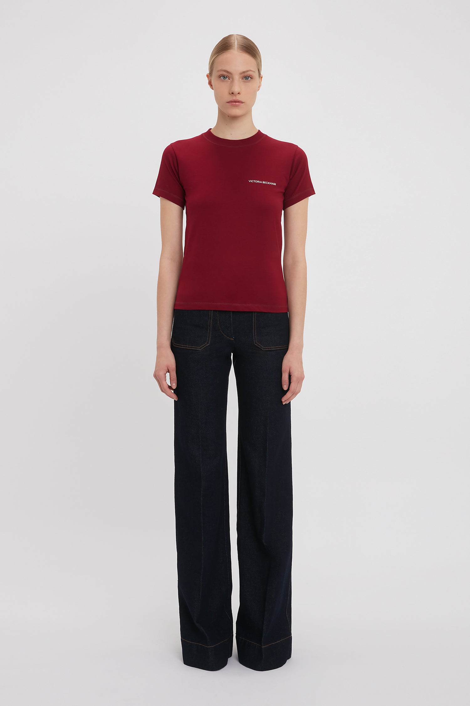 Shrunken Logo Tee In Oxblood