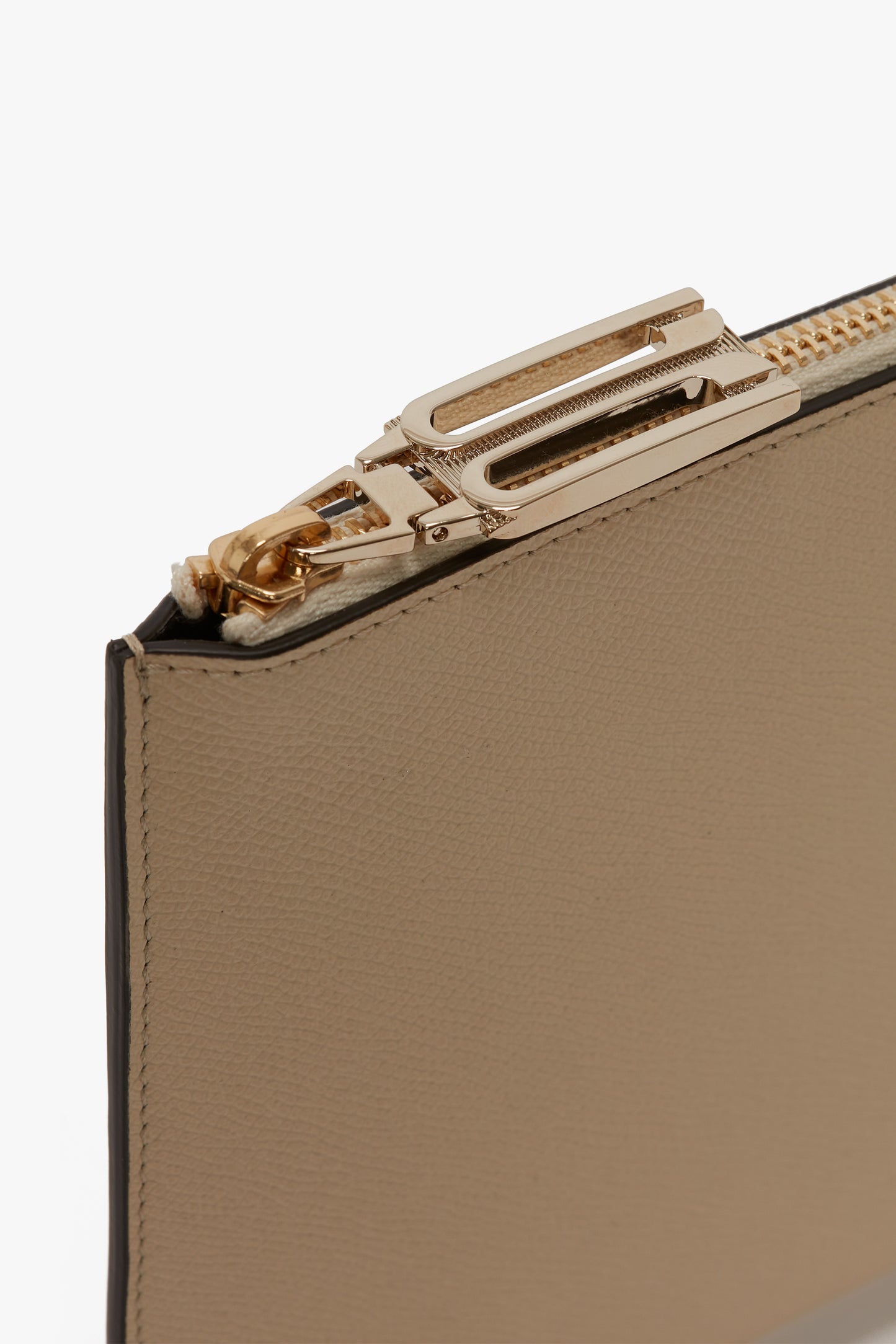 Pochette Bag In Ivory Leather