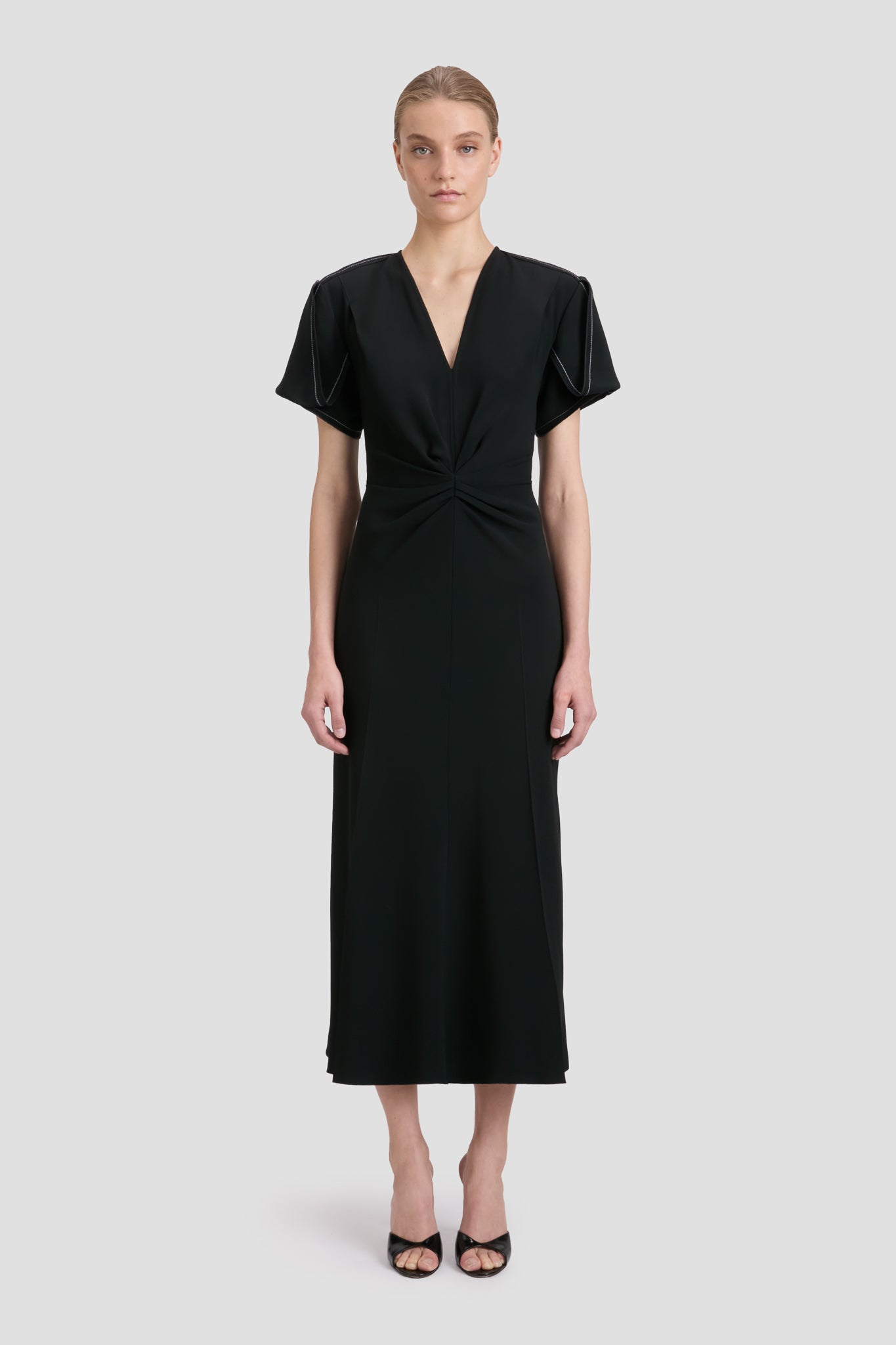 Eve Midi Dress In Black – Victoria Beckham UK
