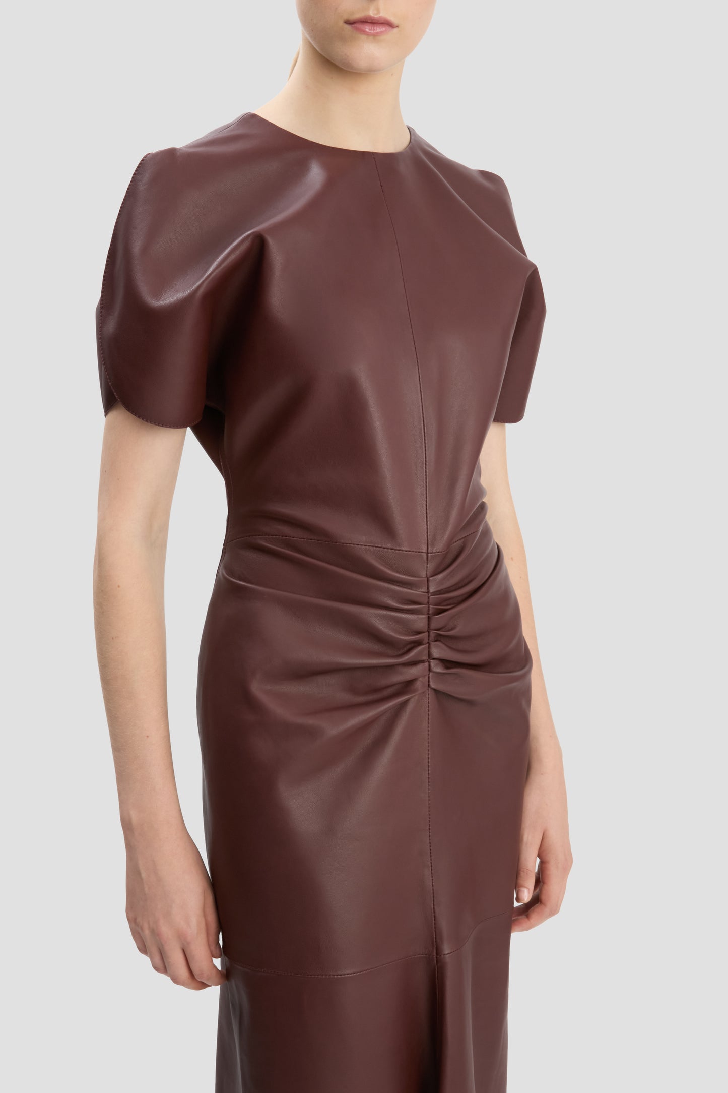Bela Midi Dress In Burgundy