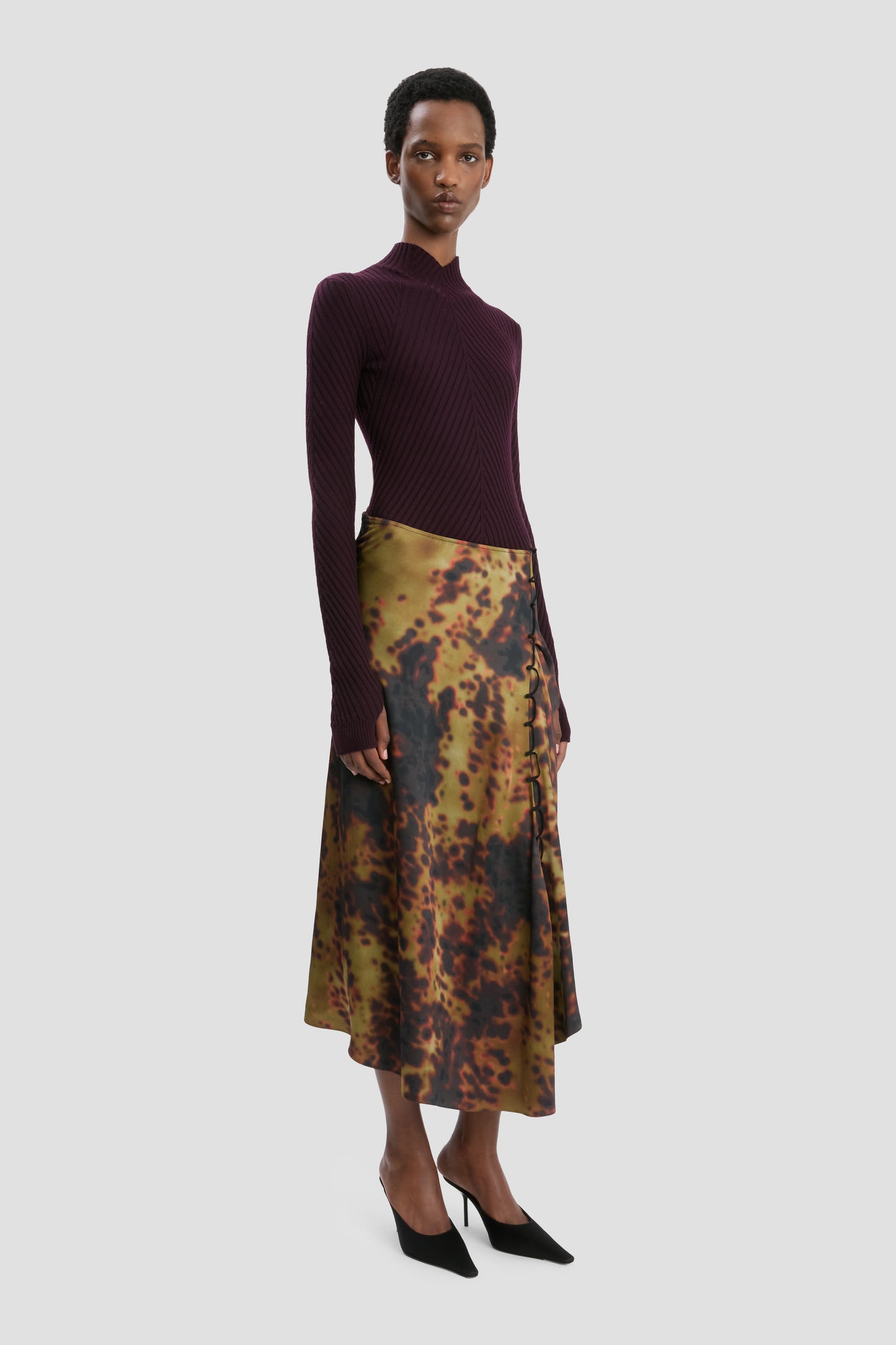 Midi Skirt In Olive Brown Print