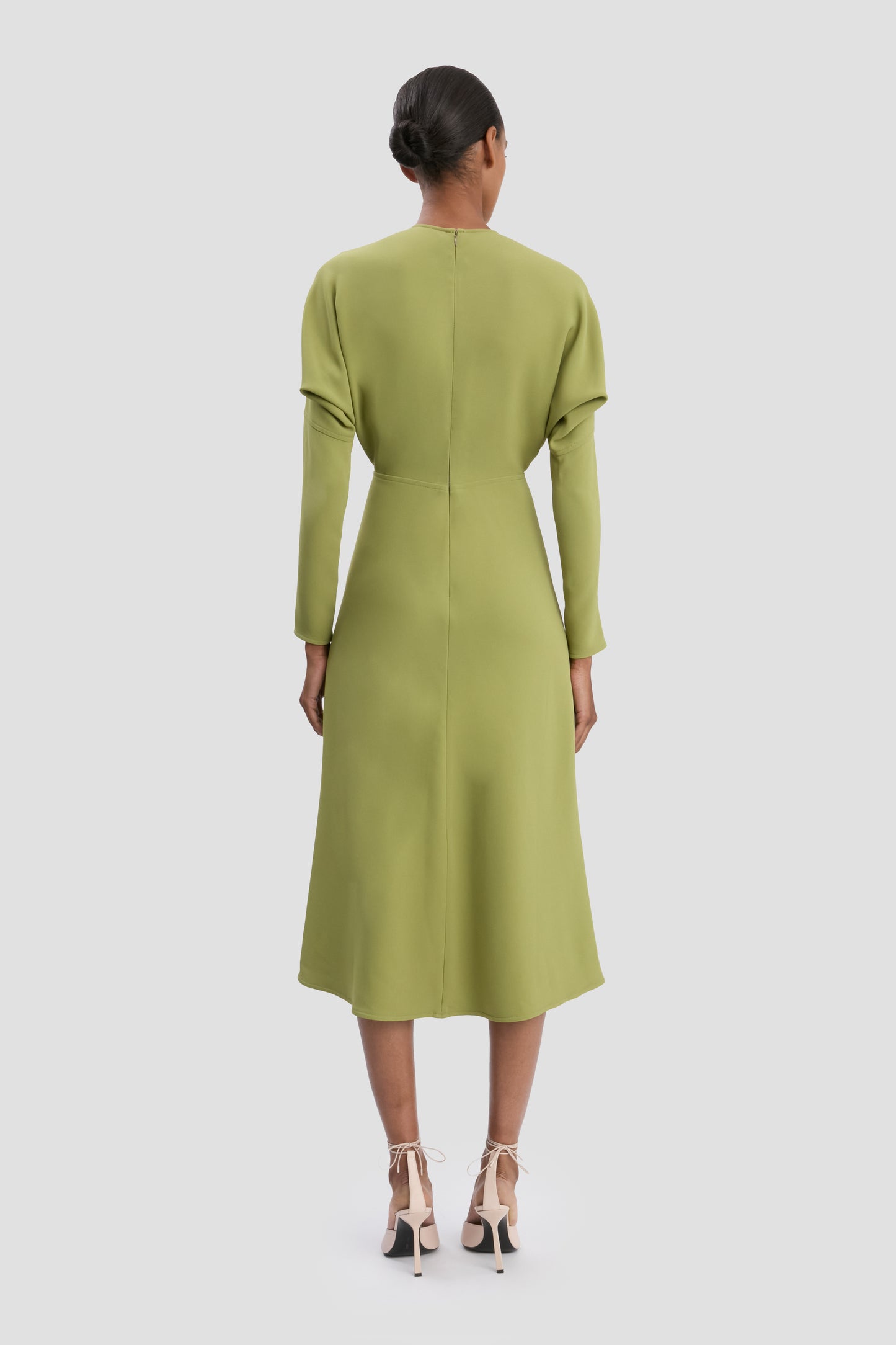 Dolman Midi Dress In Greenfinch