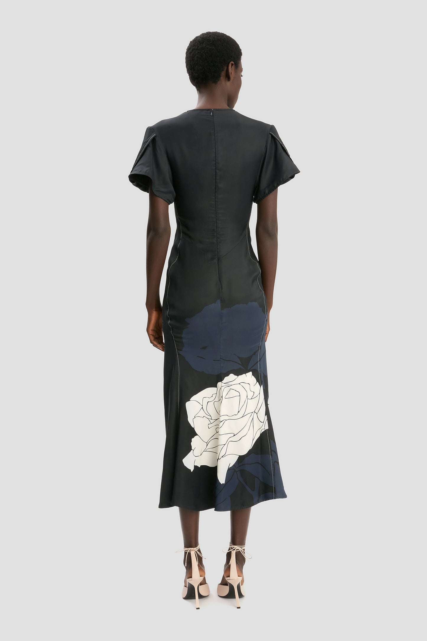 Eve Midi Dress In Dark Navy Floral Print