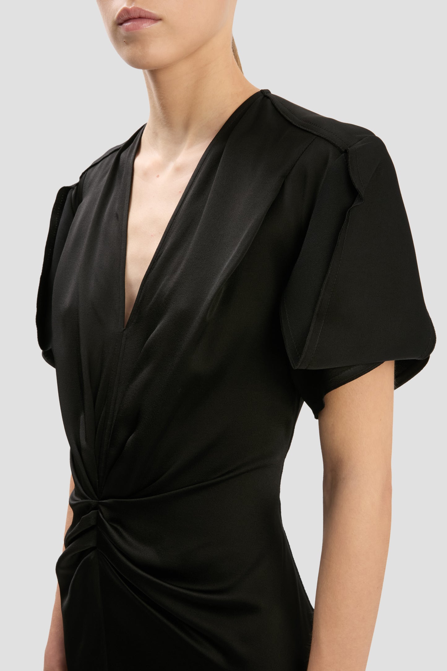 Eve Midi Dress In Black
