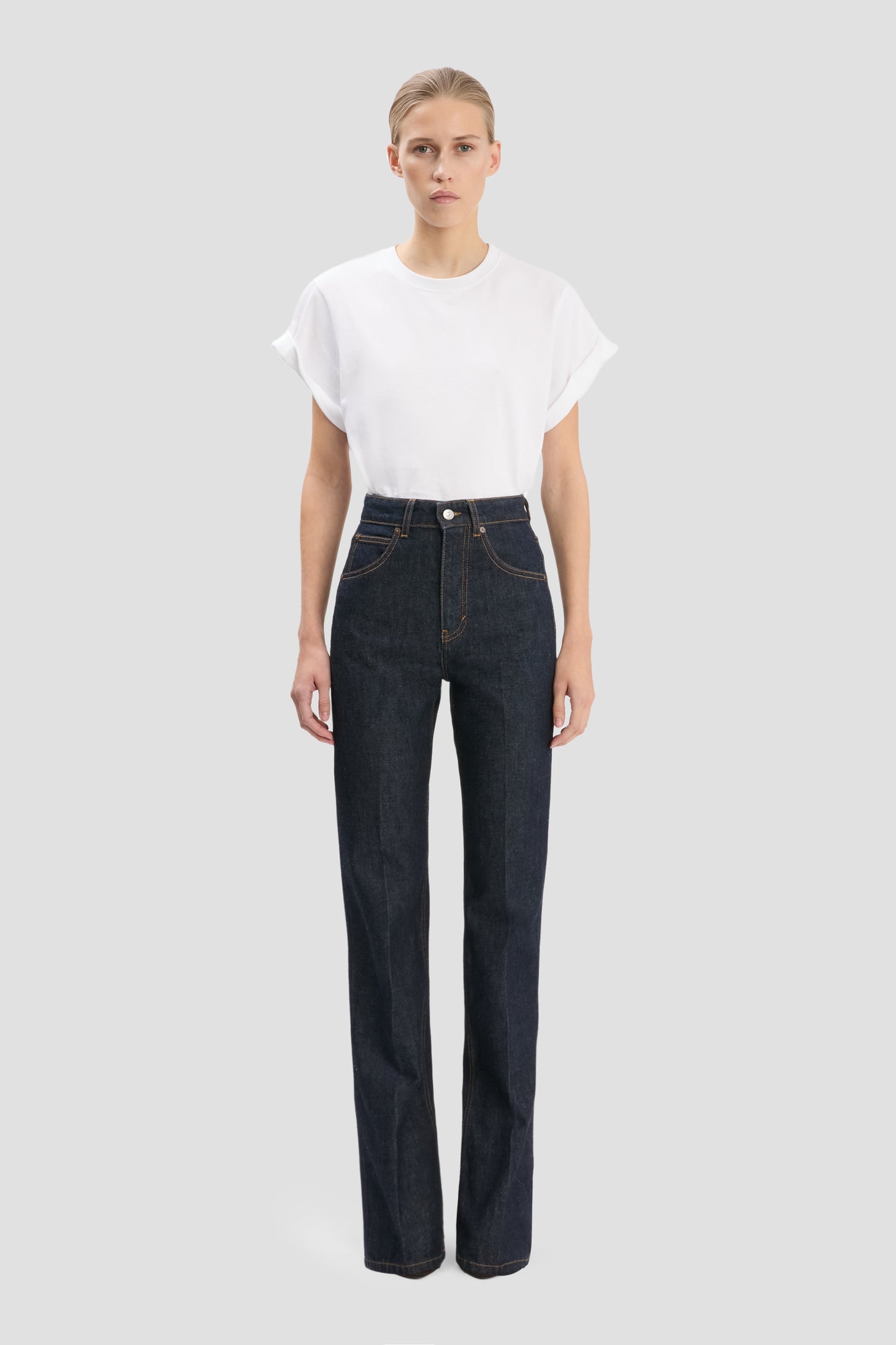 Julia Stretch Jean In Indigo Rinse