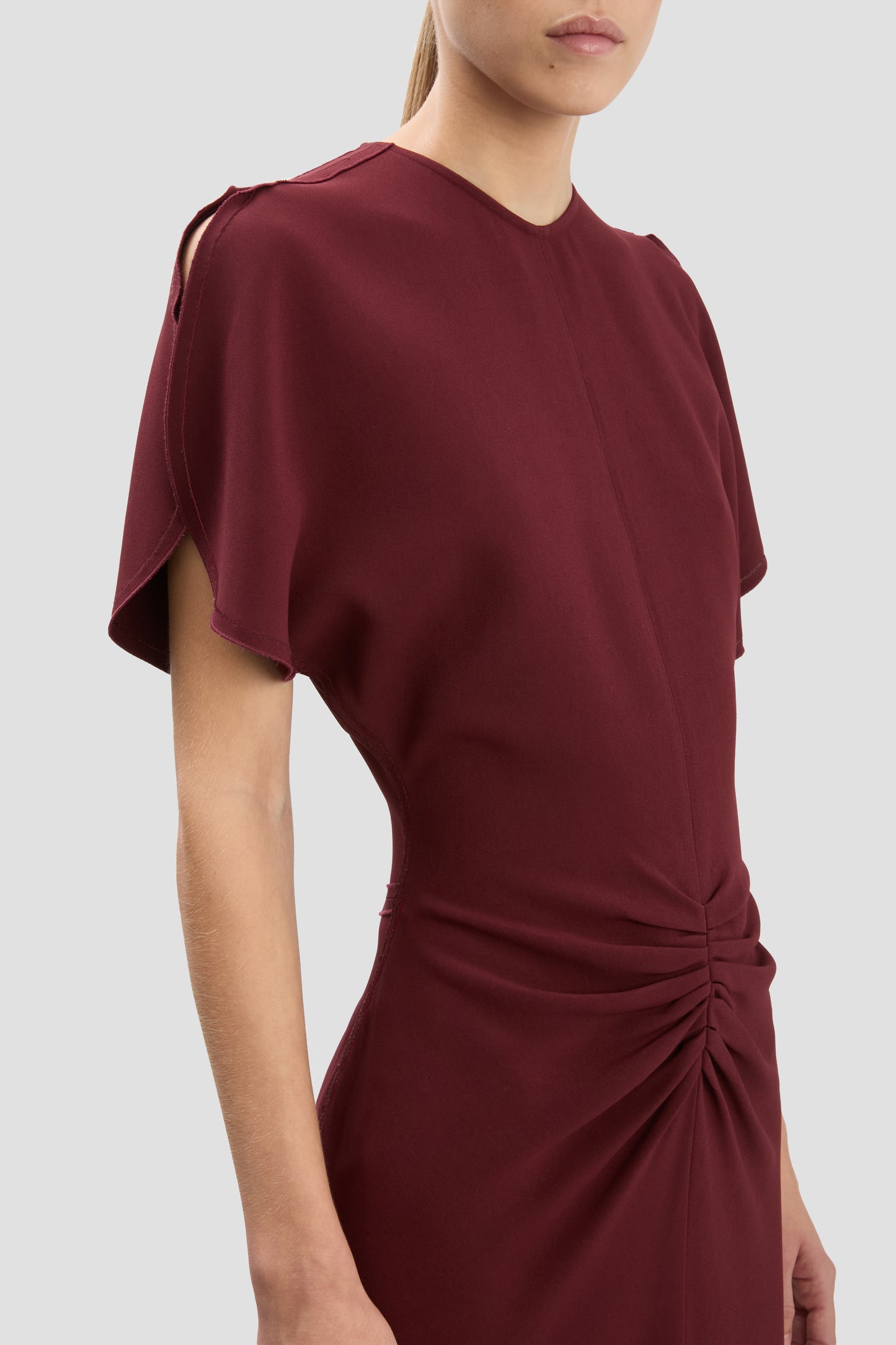 Bela Midi Dress In Burgundy