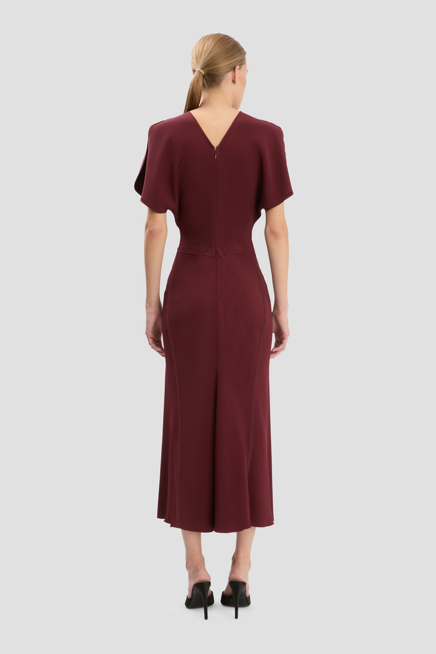 Bela Midi Dress In Burgundy