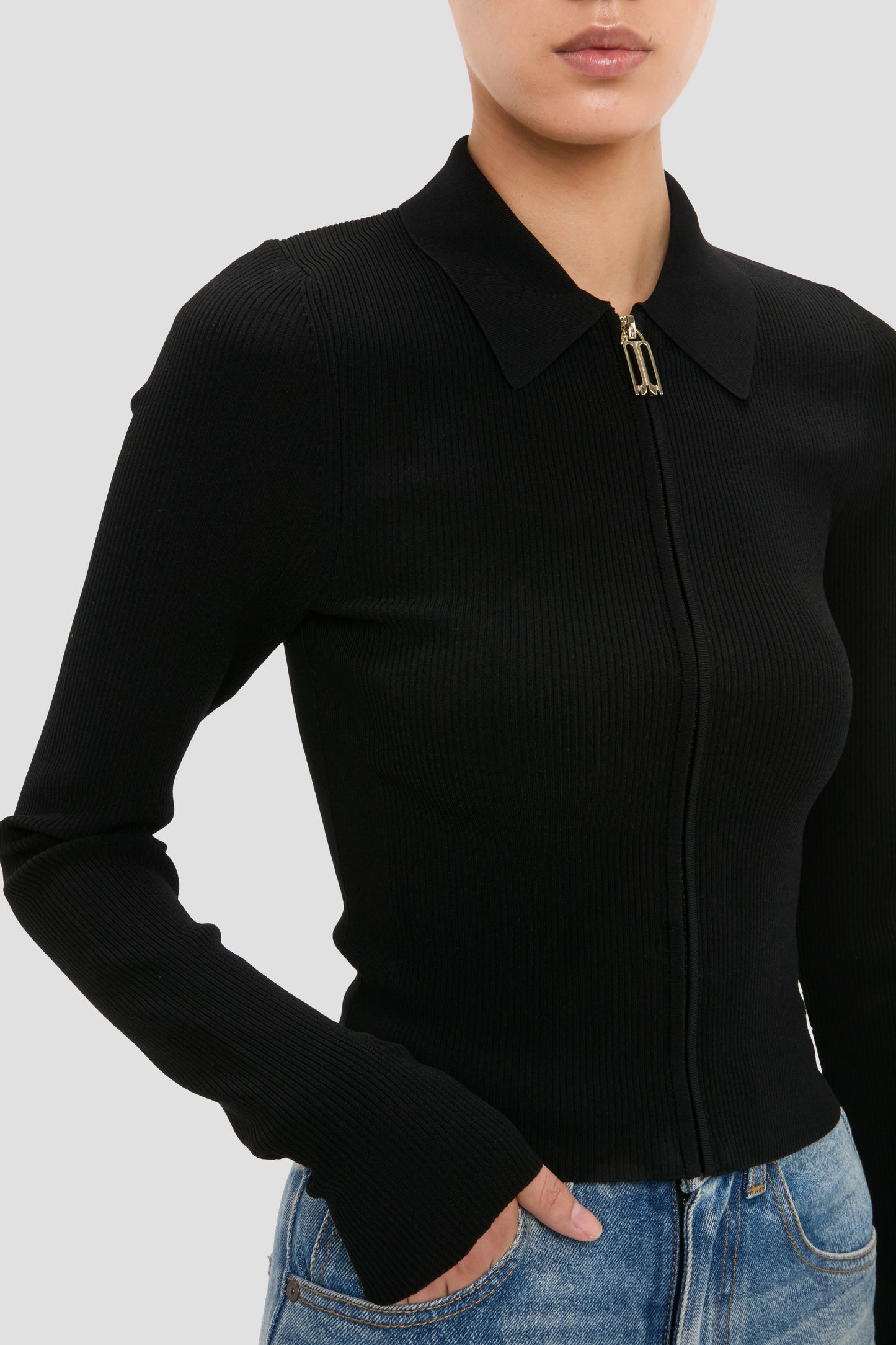 Mila Top In Black