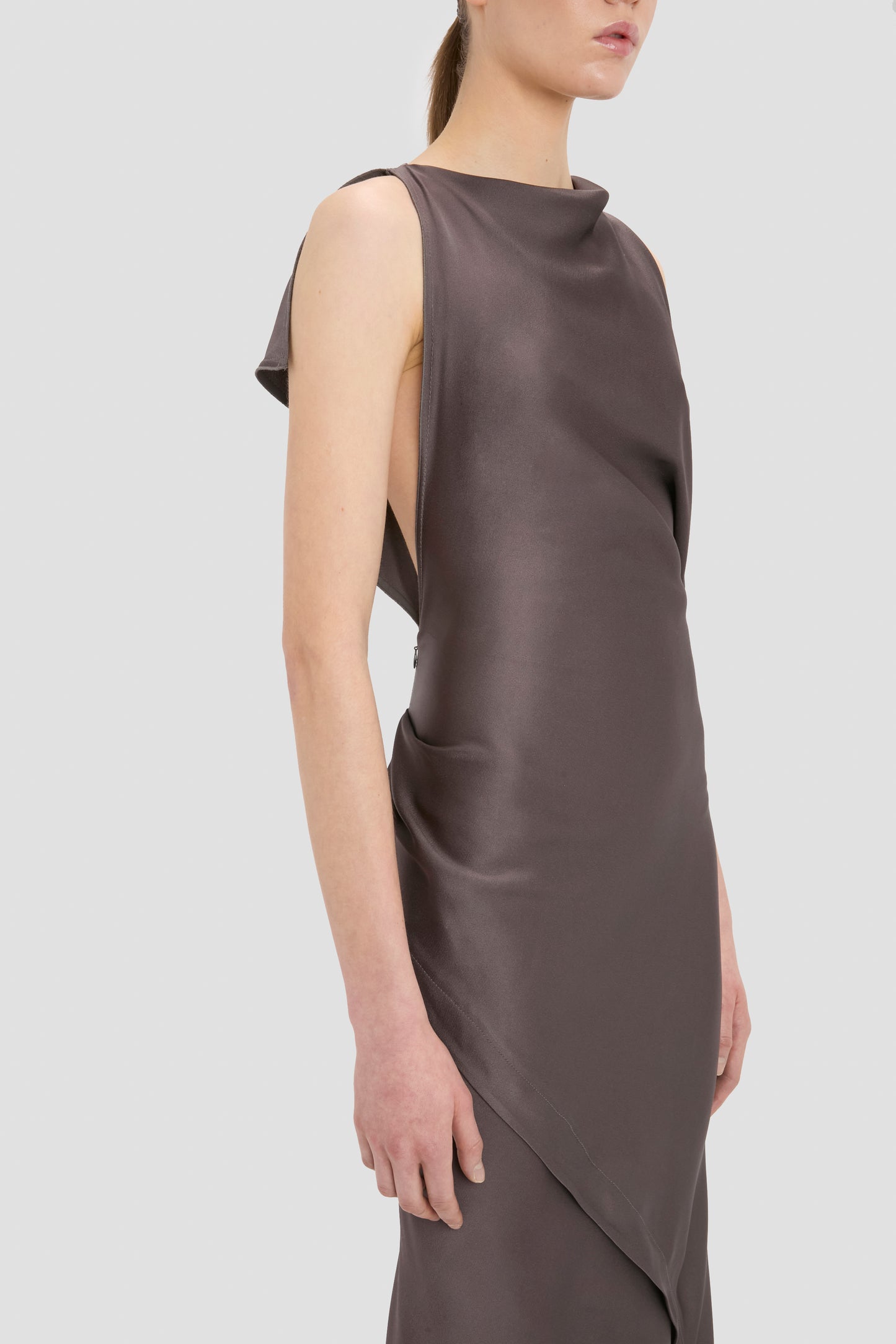 Kyra Midi Dress In Ore