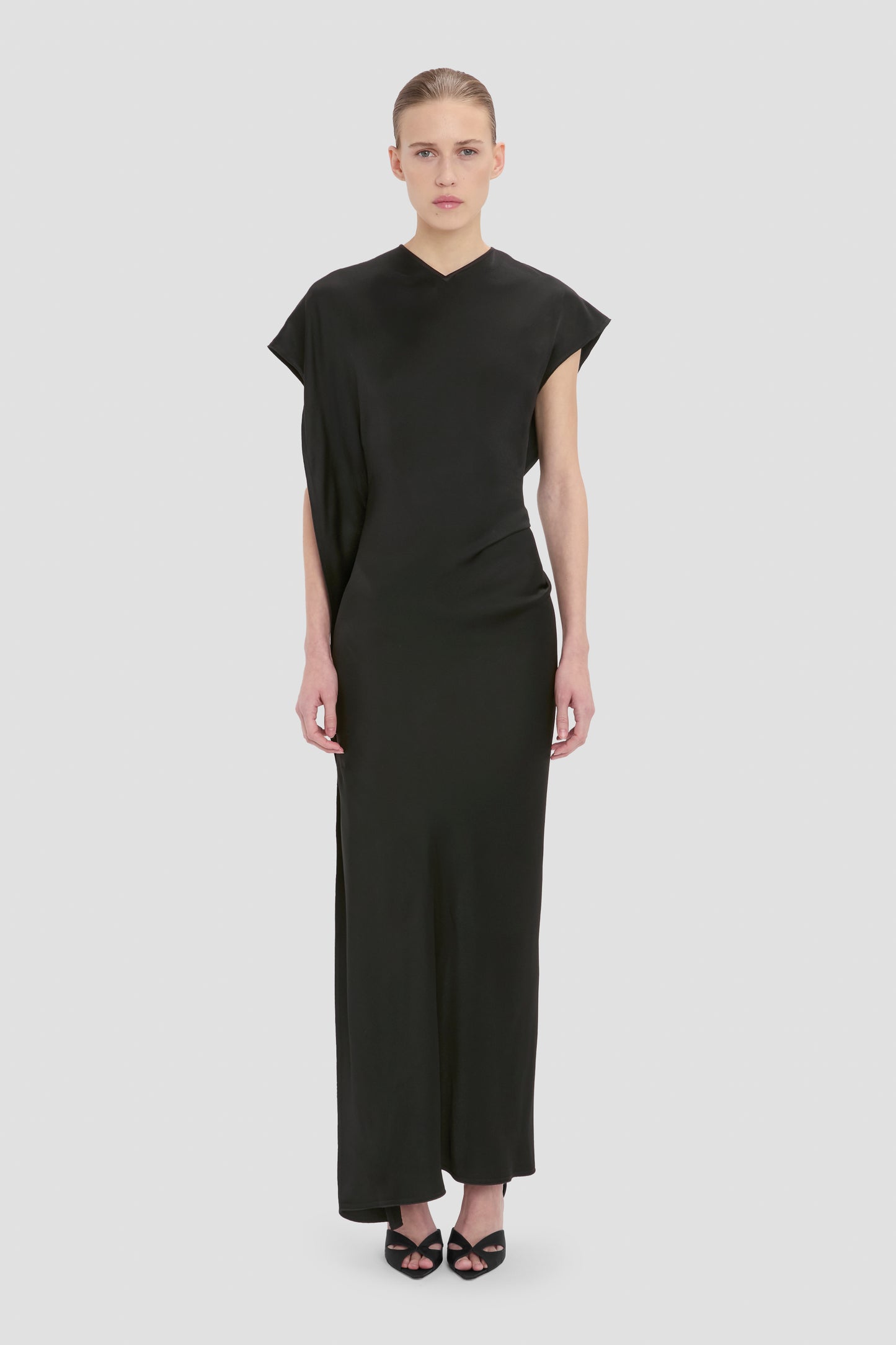 Victoria Midi Dress In Black