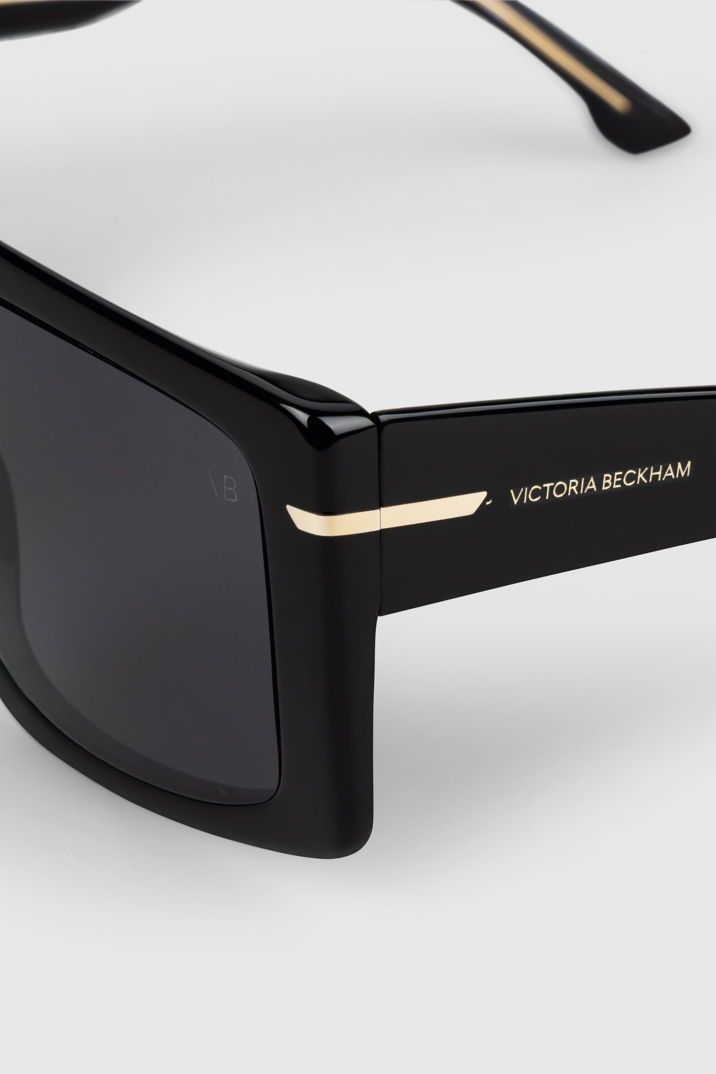 Oversized Flat Top Frame In Black