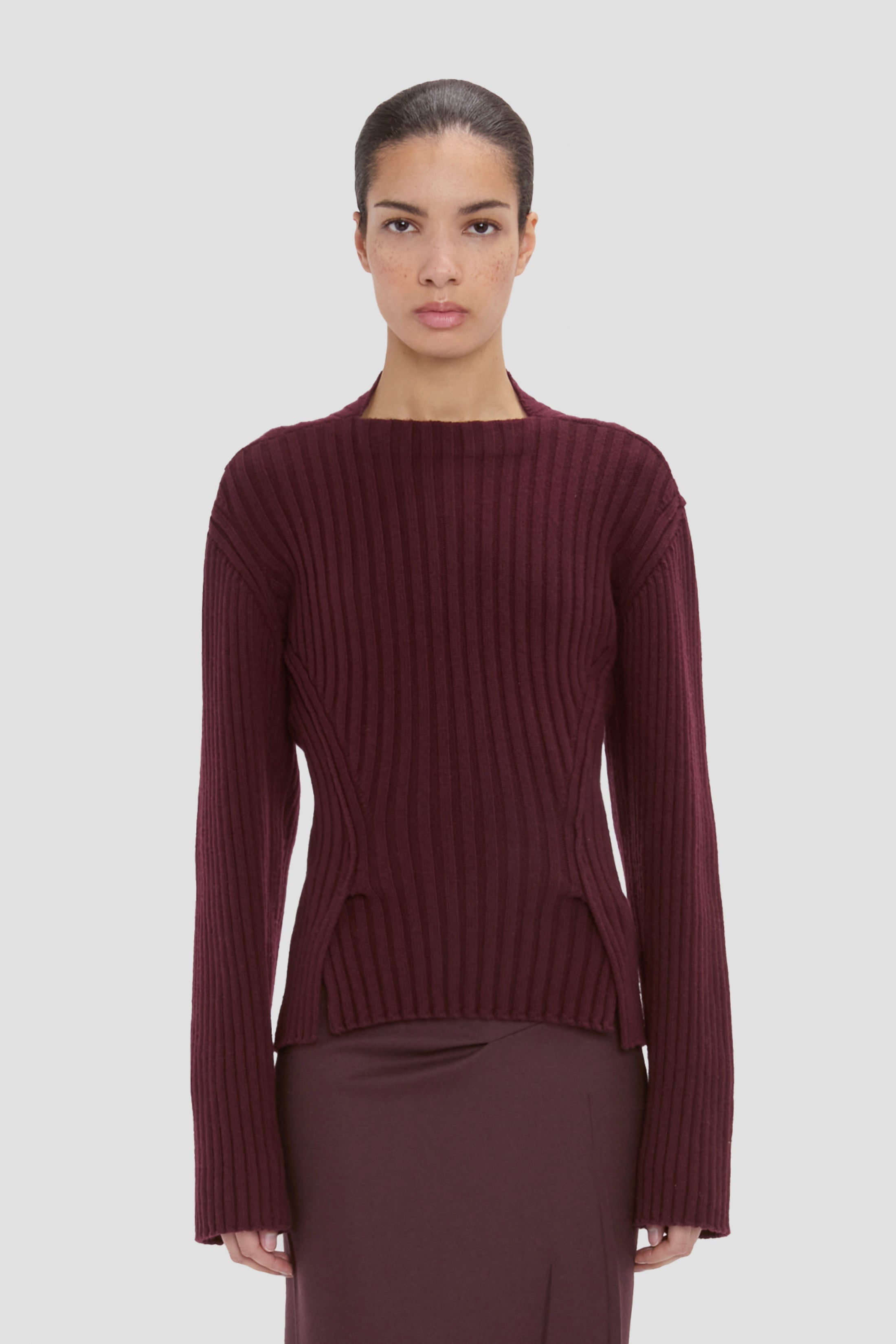 Ribbed Jumper In Dark Burgundy – Victoria Beckham