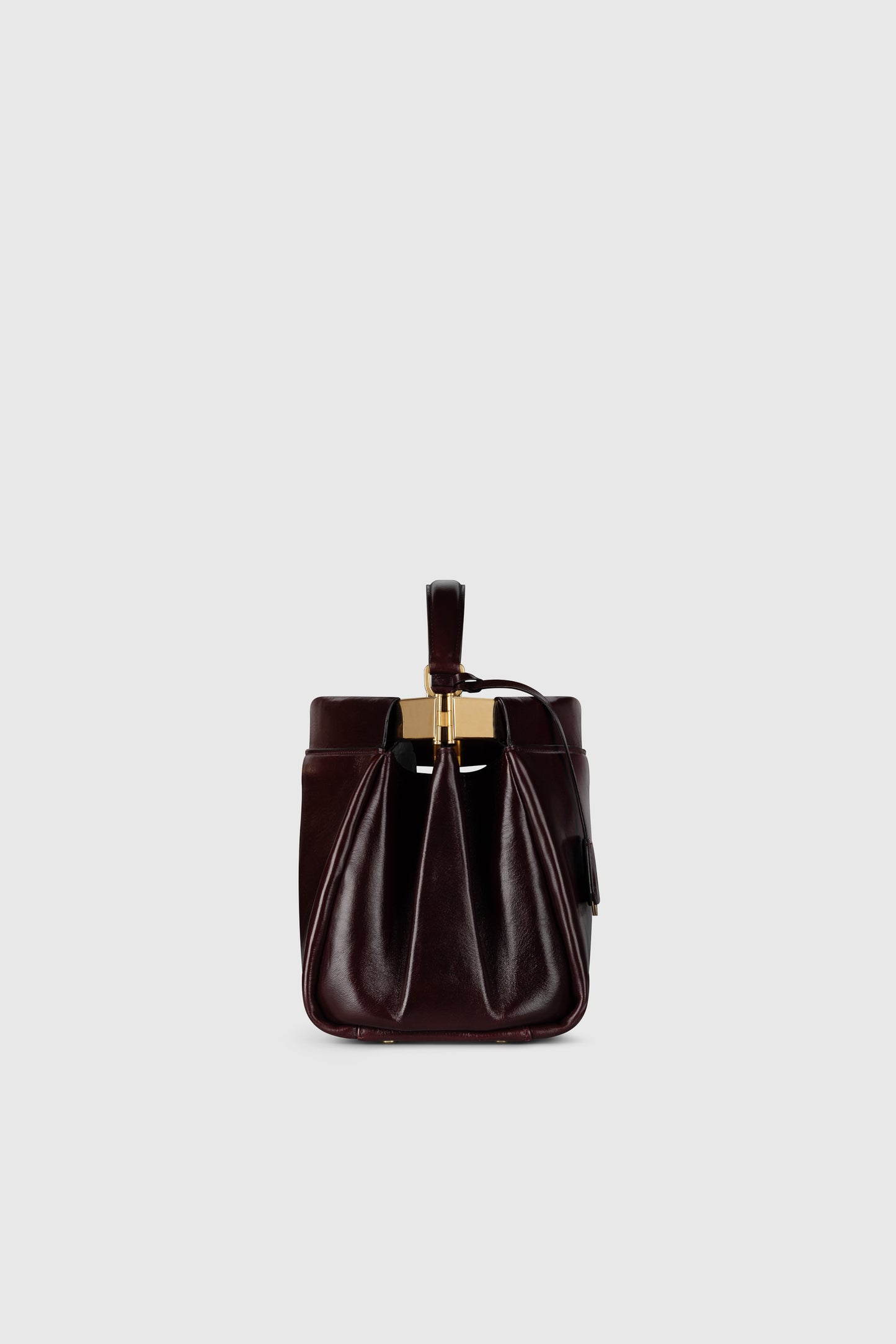 Sloane Frame Bag 28 Distressed Leather