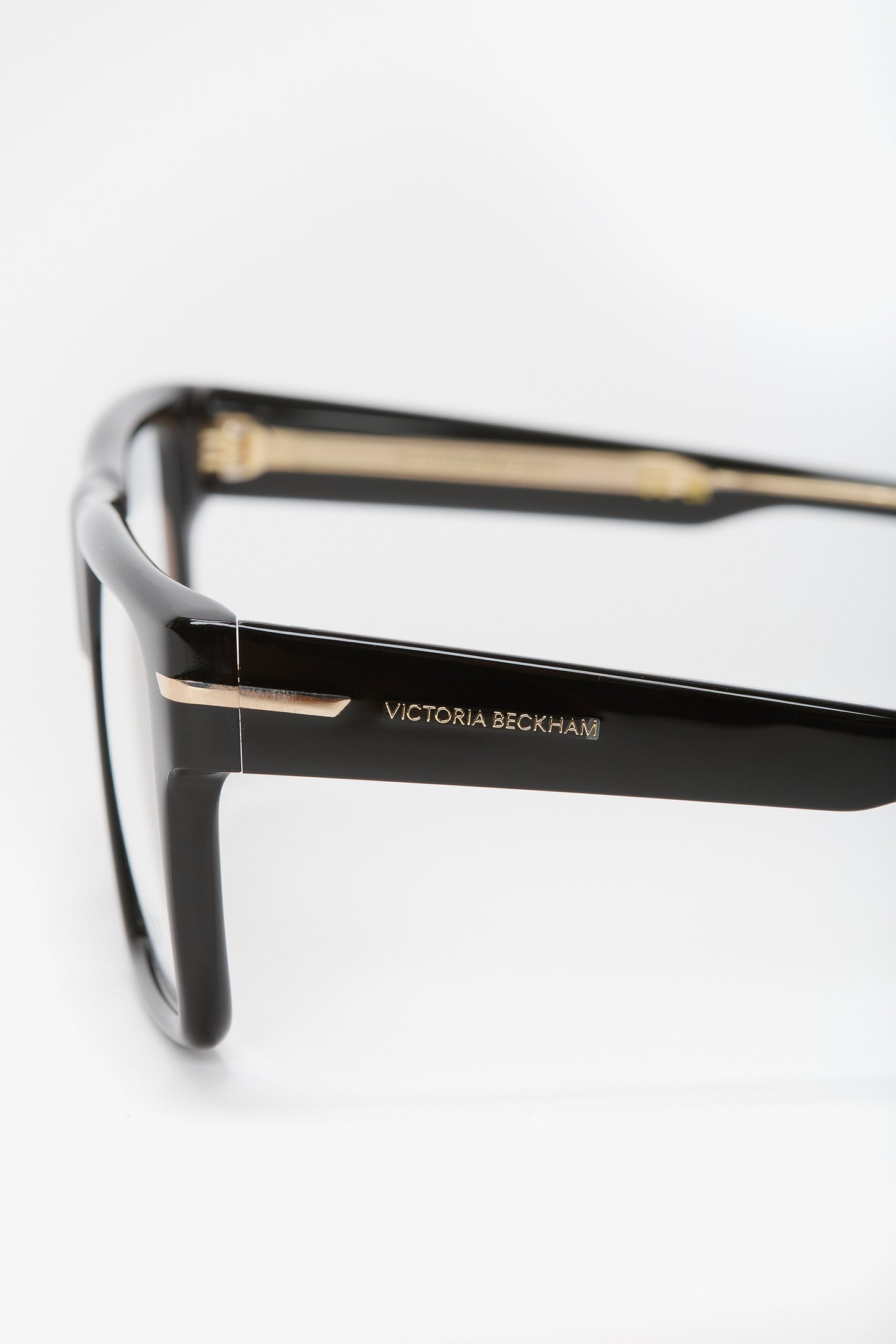 Sculpted Flat Top Frame In Black