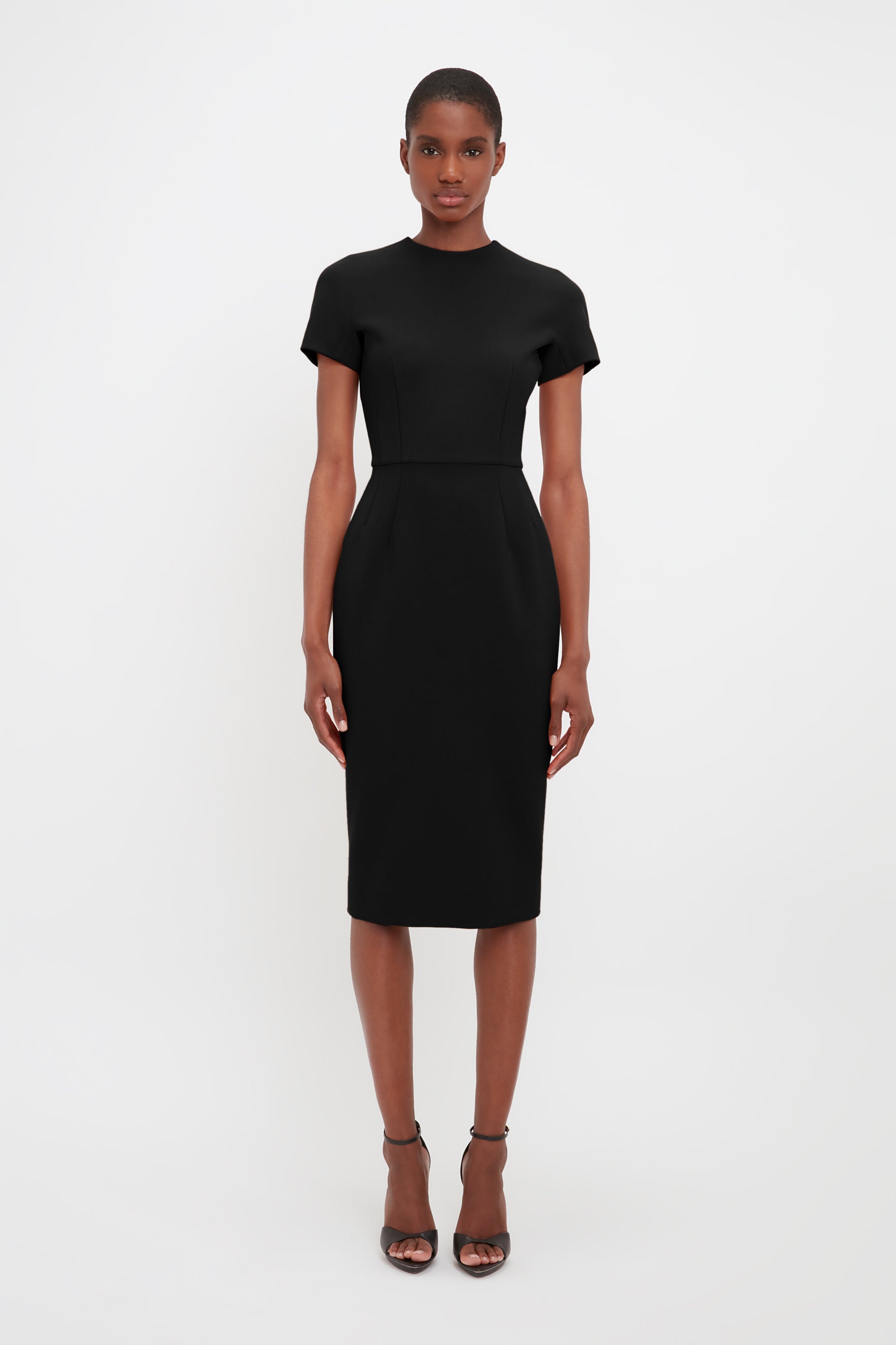 Fitted T-Shirt Dress In Black – Victoria Beckham UK