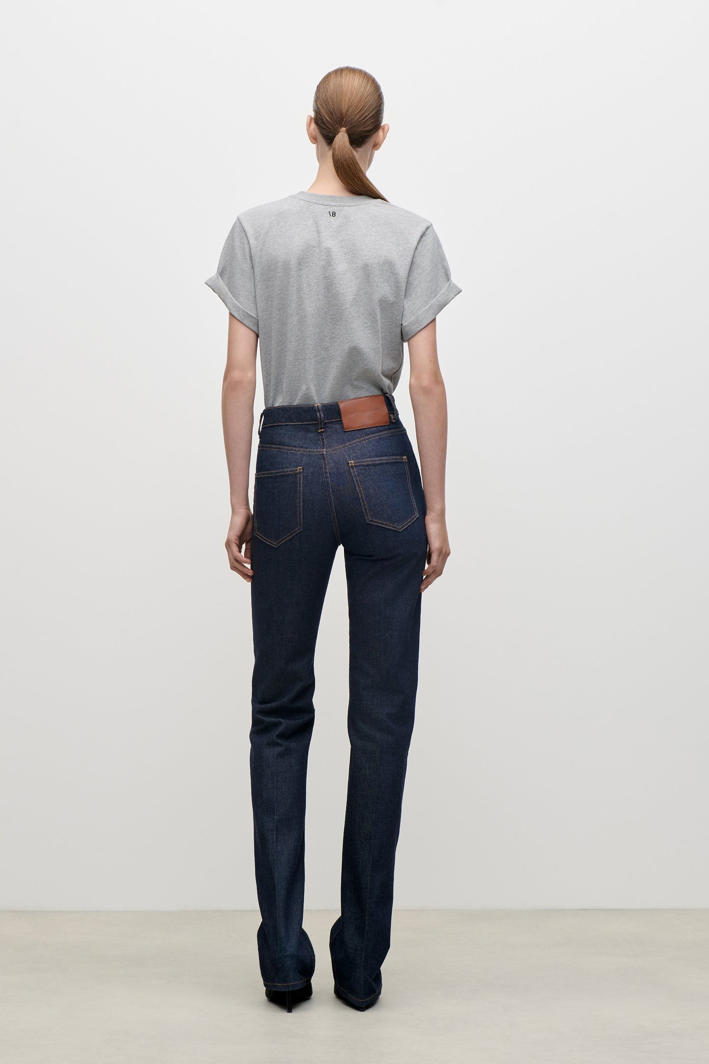 Julia Stretch Jean In Indigo Rinse
