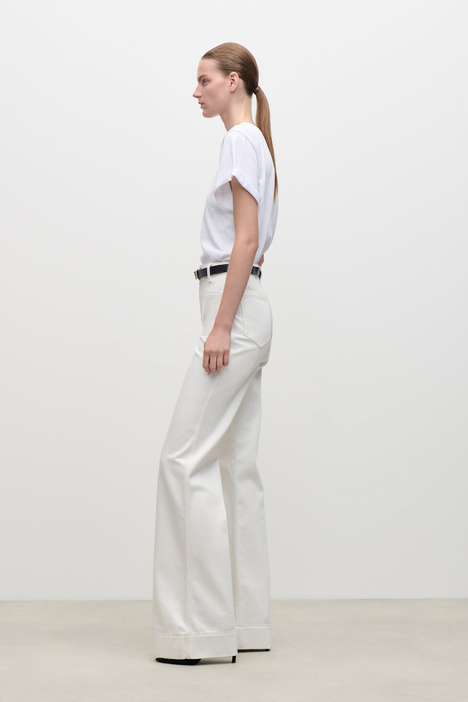 Alina Stretch Jean In White