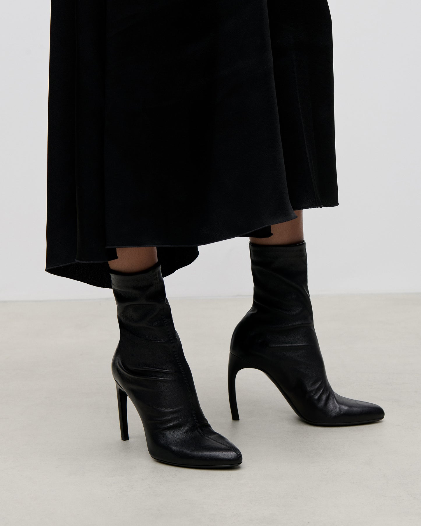 Harlow Mid Boot 100 Stretch Nappa Leather