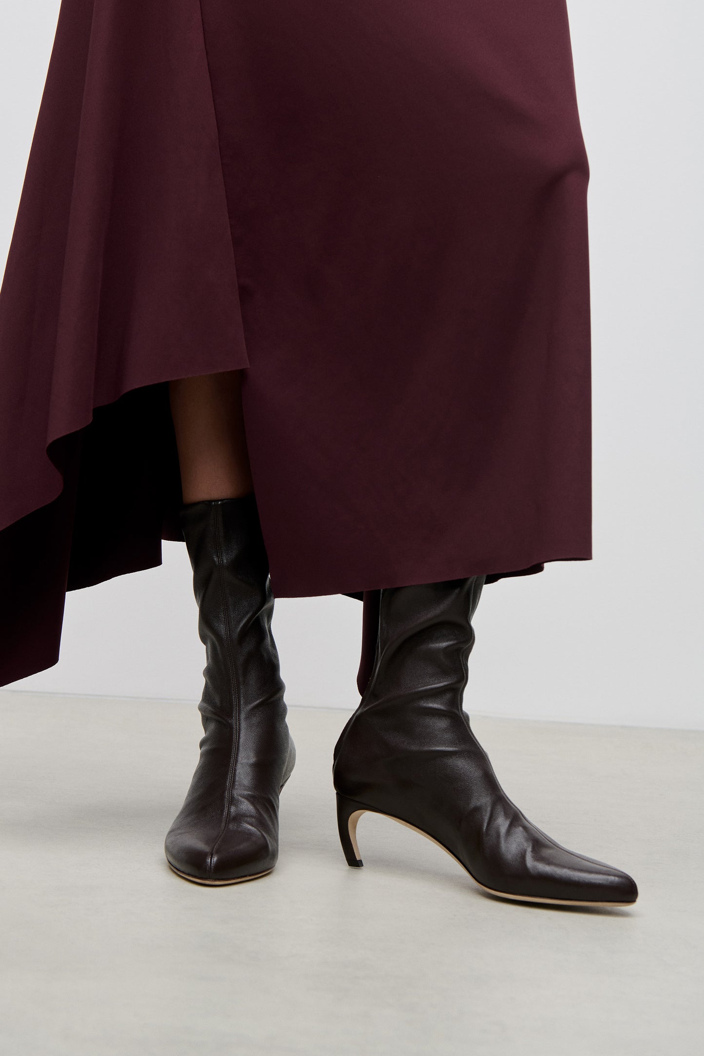 Harlow Mid Boot 100 Stretch Nappa Leather