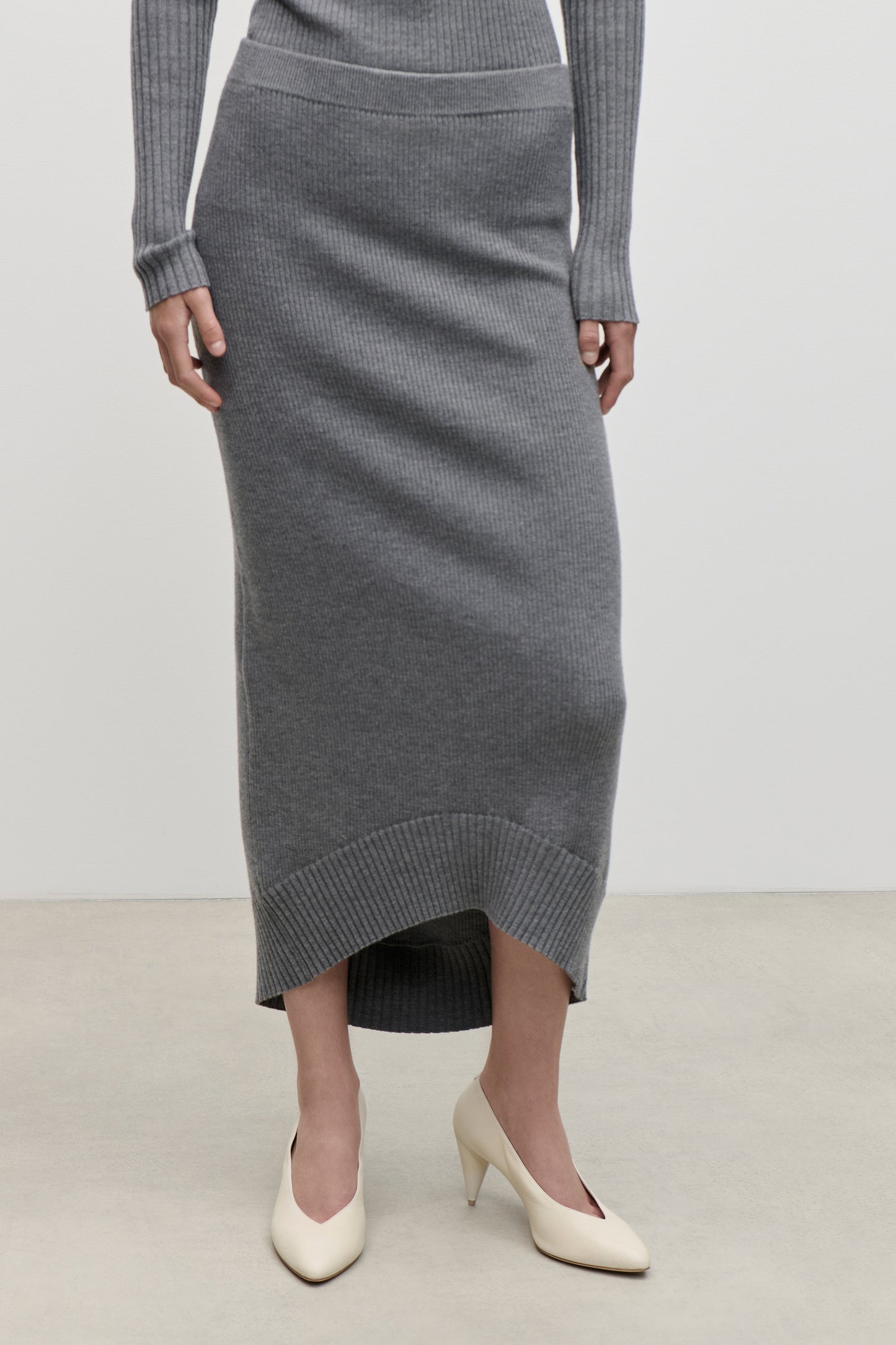 Fitted Skirt In Grey Melange
