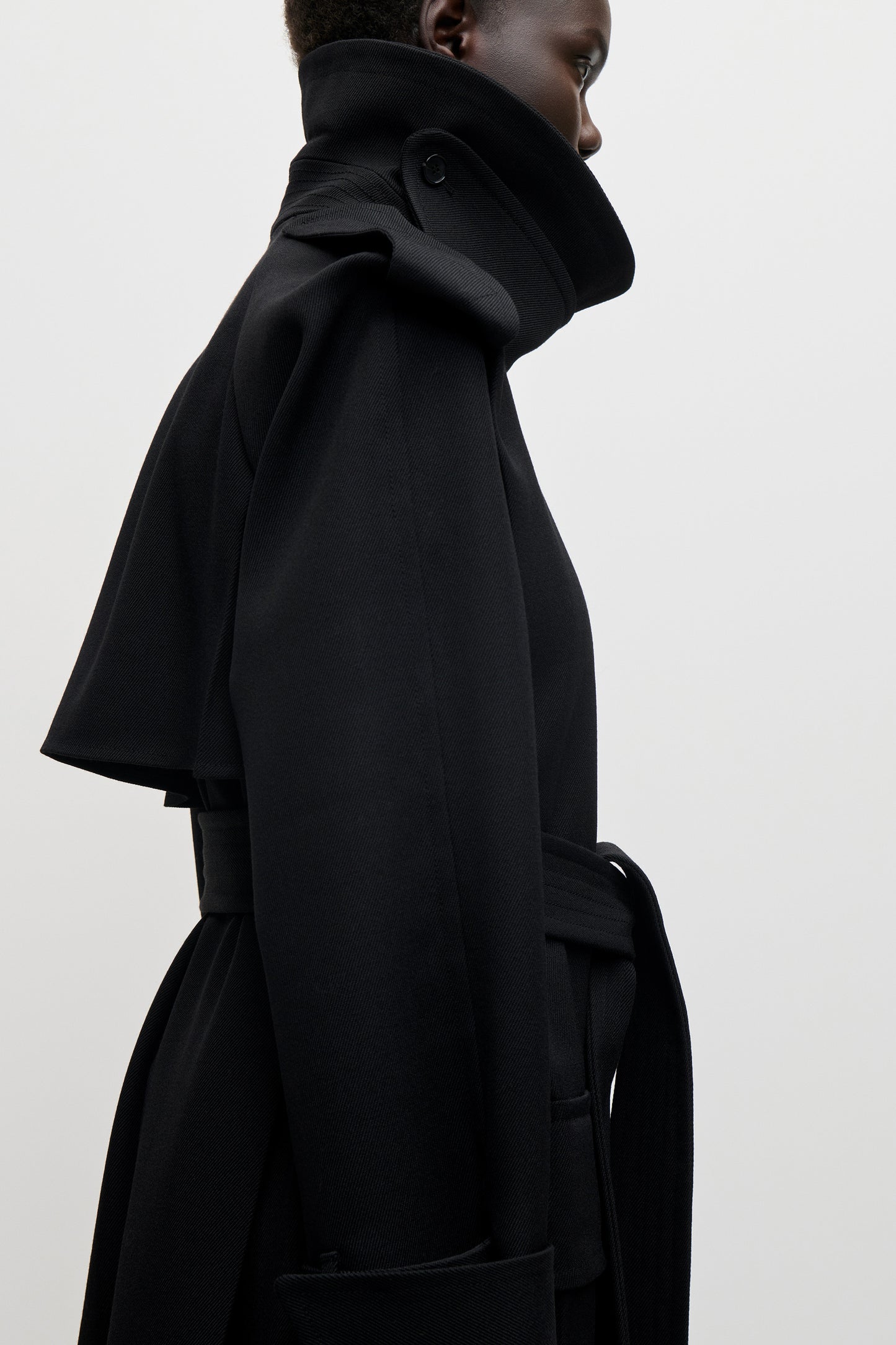 Philippa Trench Coat In Black