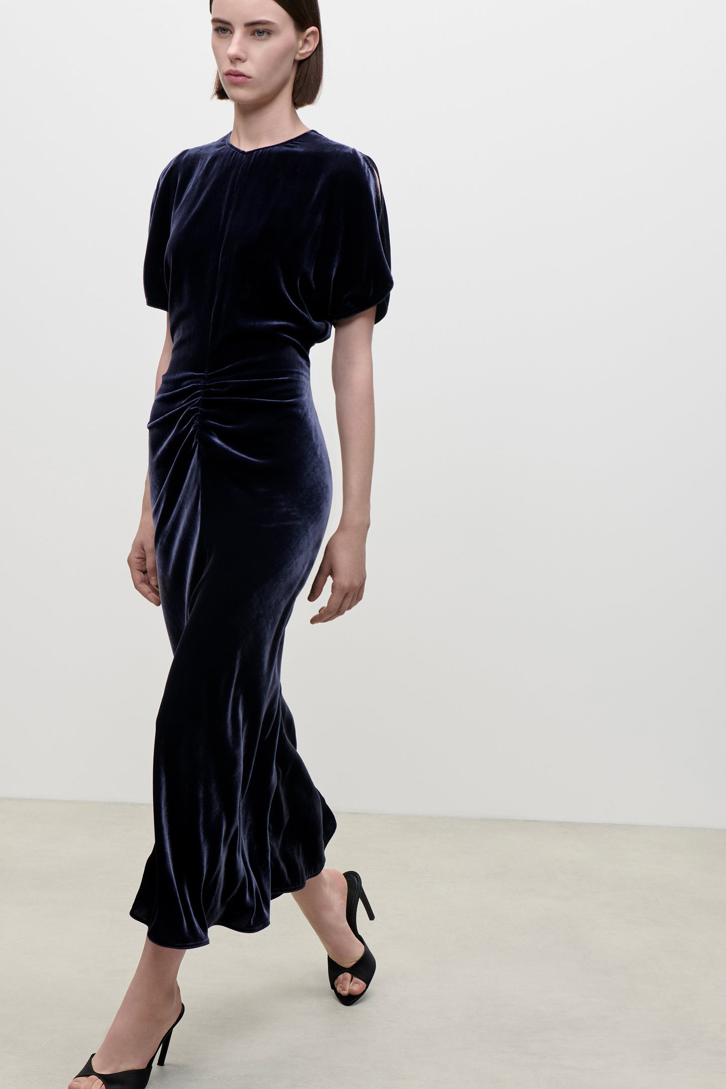 Bela Midi Dress In Navy