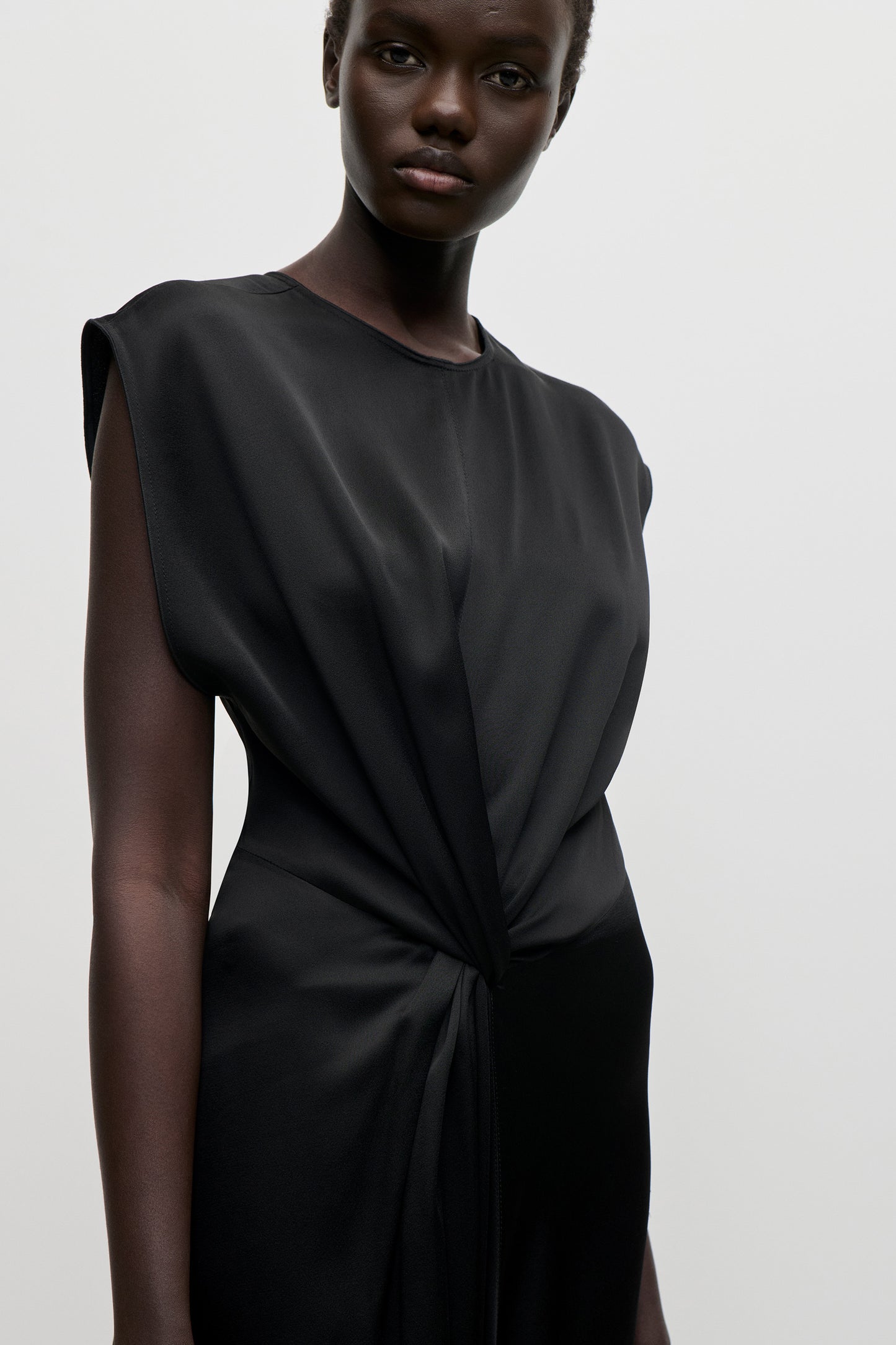 Aria Gown In Black