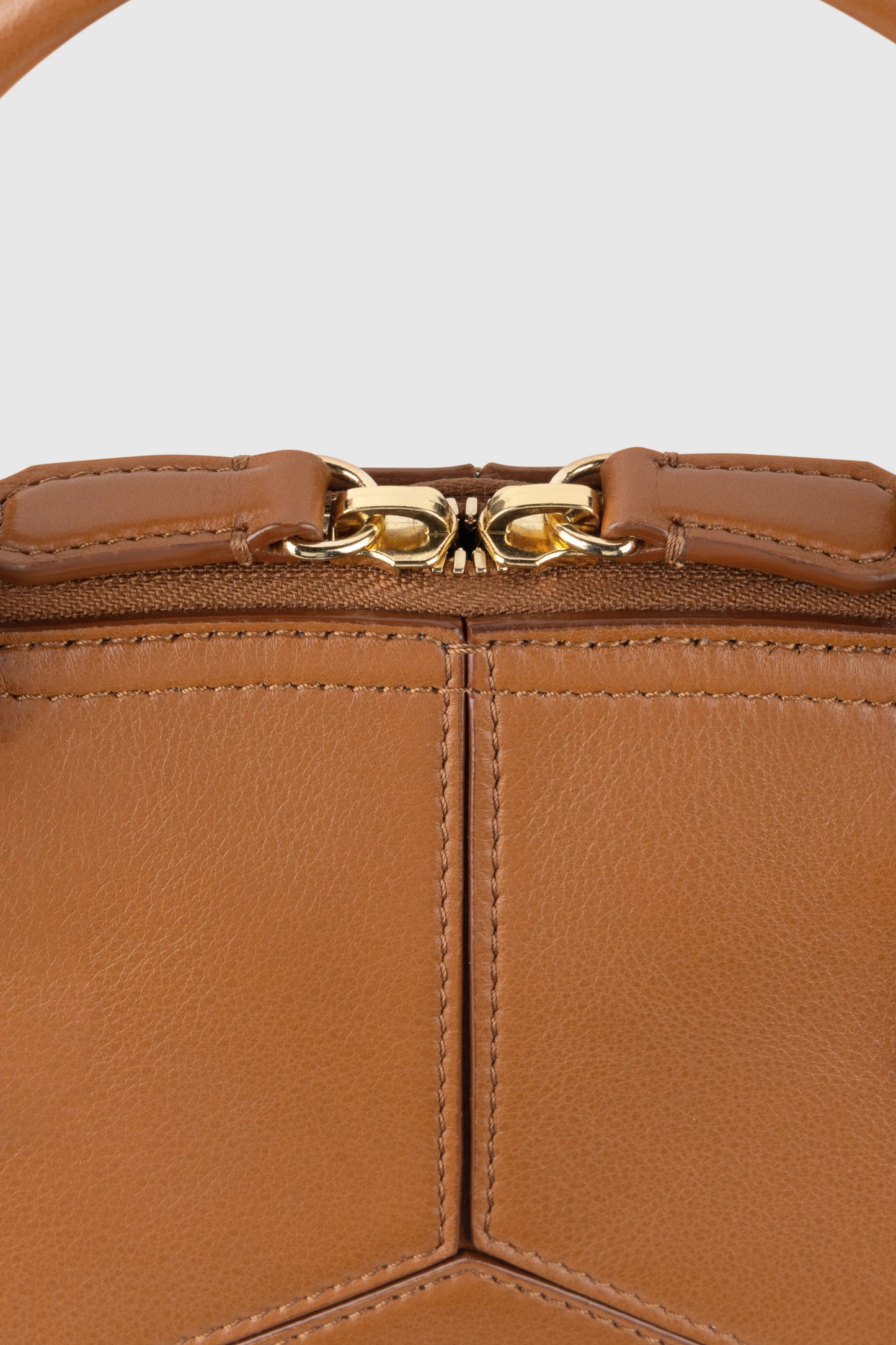 Victoria Doctor Bag Small Soft Calf Leather