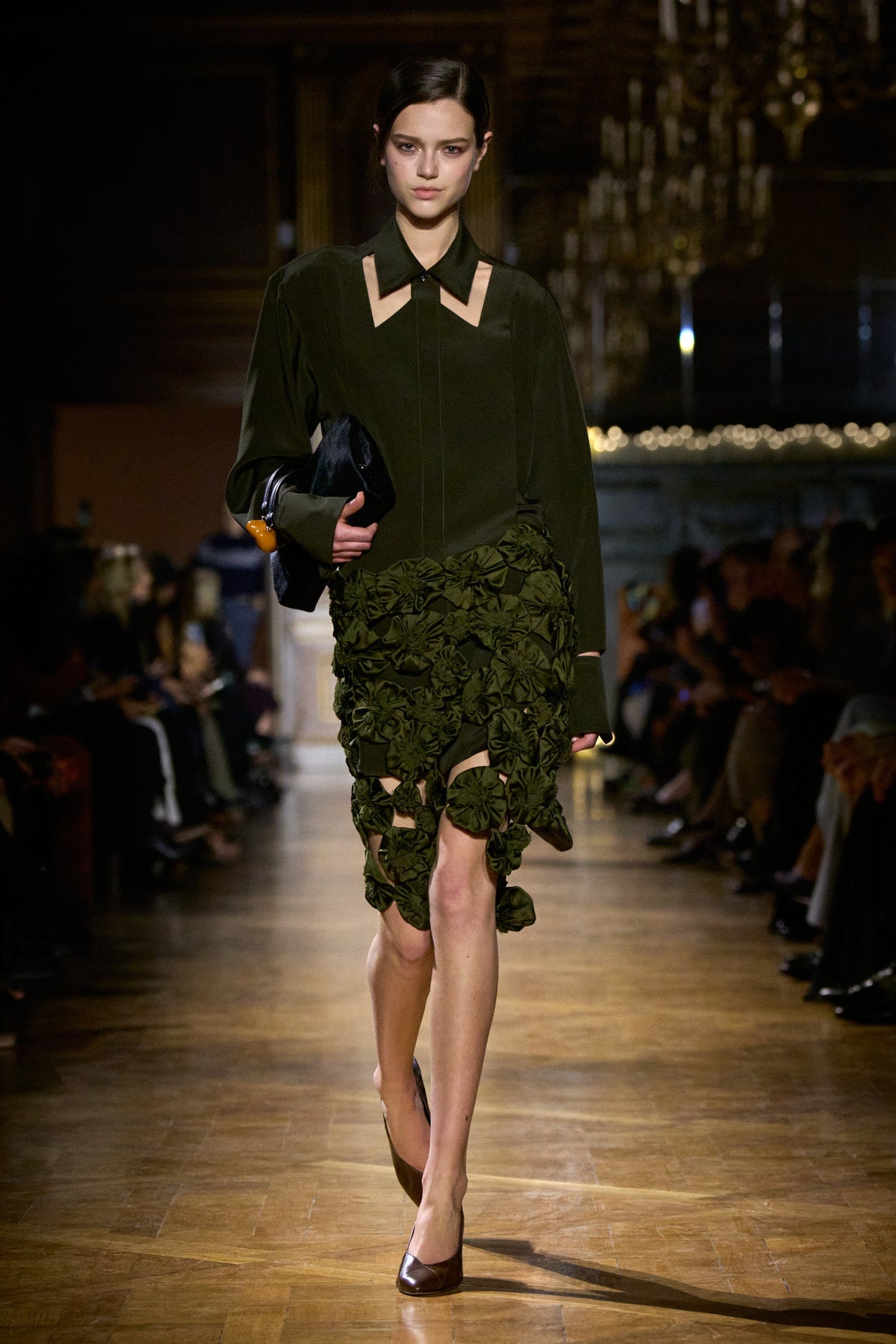 Cut Out Collar Blouse In Green