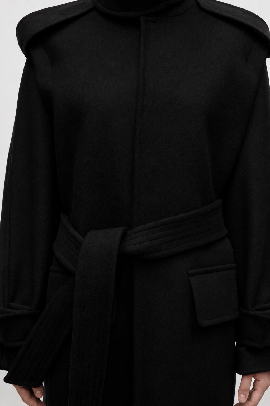 Philippa Trench Coat In Black