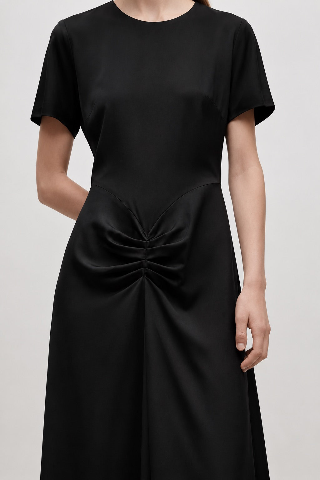 Blaire Midi Dress In Black