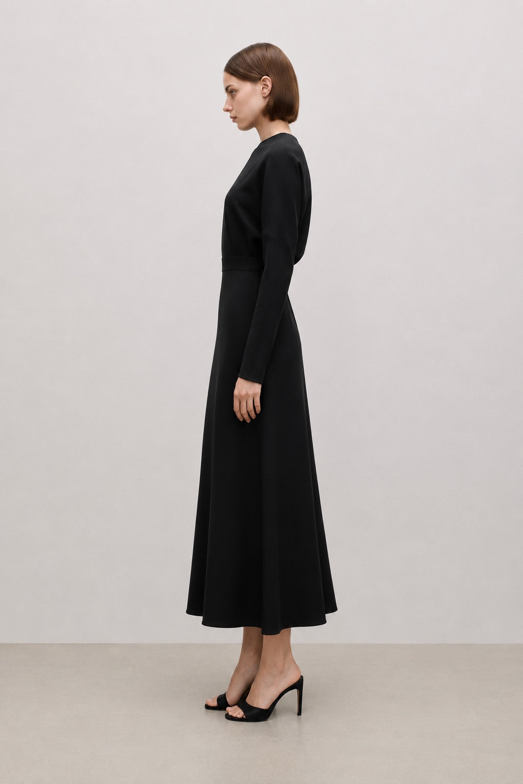 Dolman Midi Dress In Black