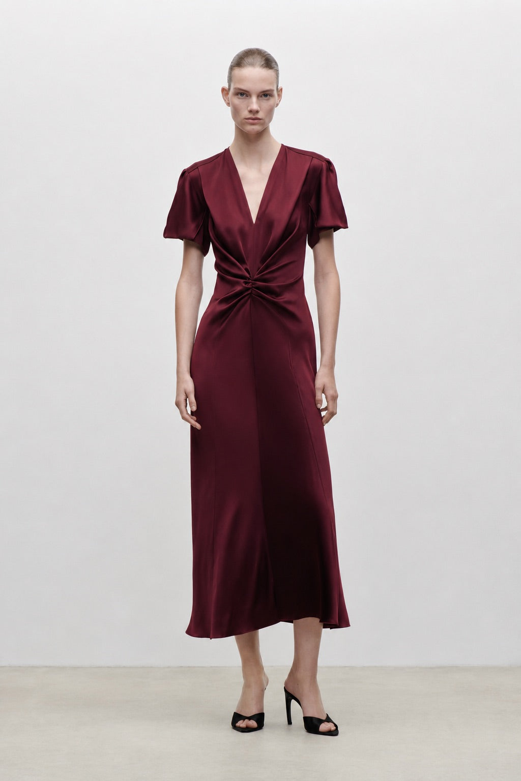 Eve Midi Dress In Burgundy
