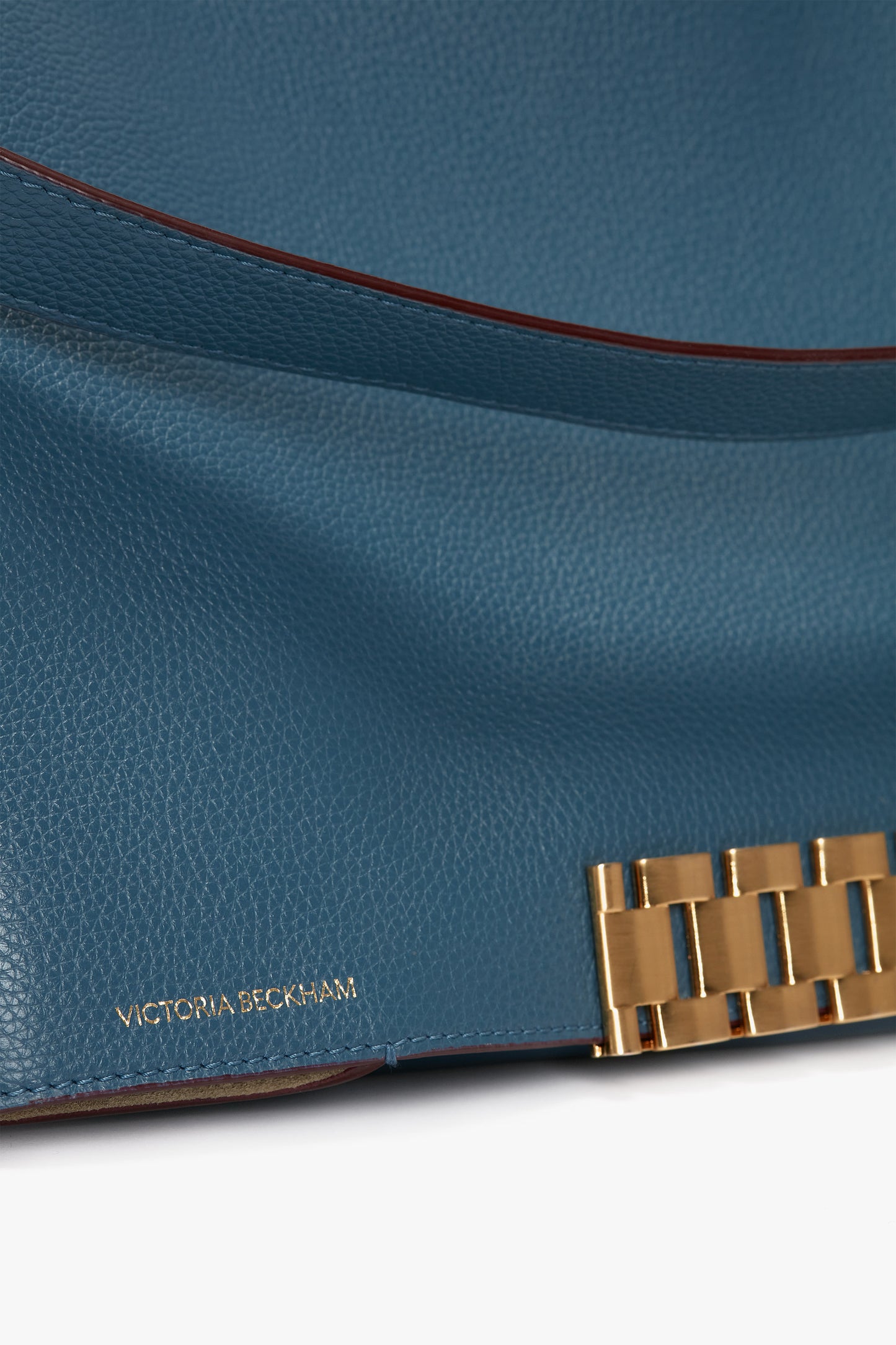 Jumbo Chain Pouch In Blue