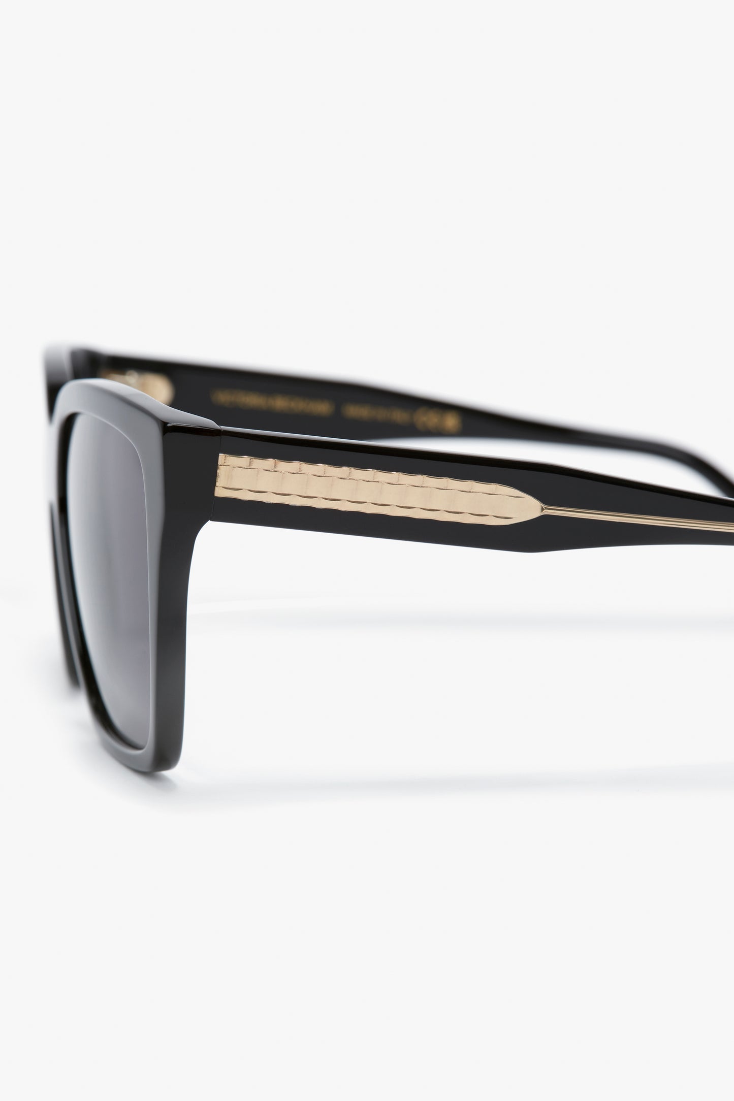 Soft Square Frame Sunglasses In Black