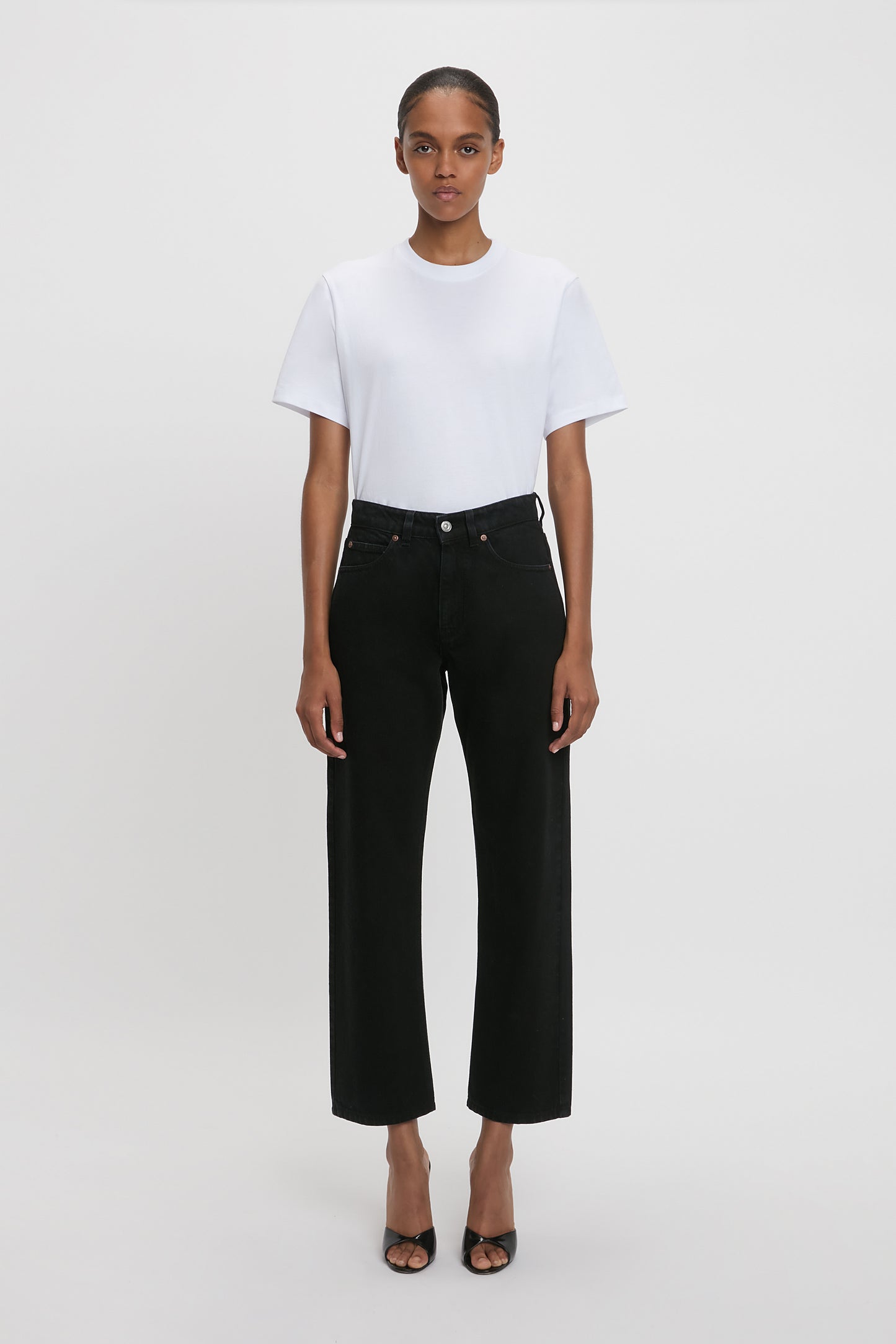 Bernie Relaxed Jean In Washed Black