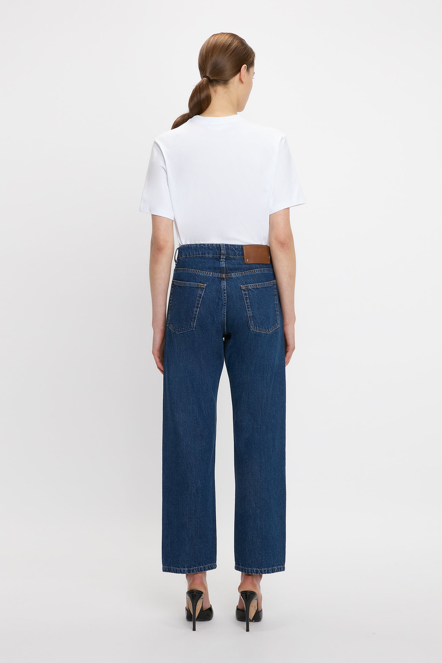 Bernie Relaxed Jean In Deep Blue Stonewash