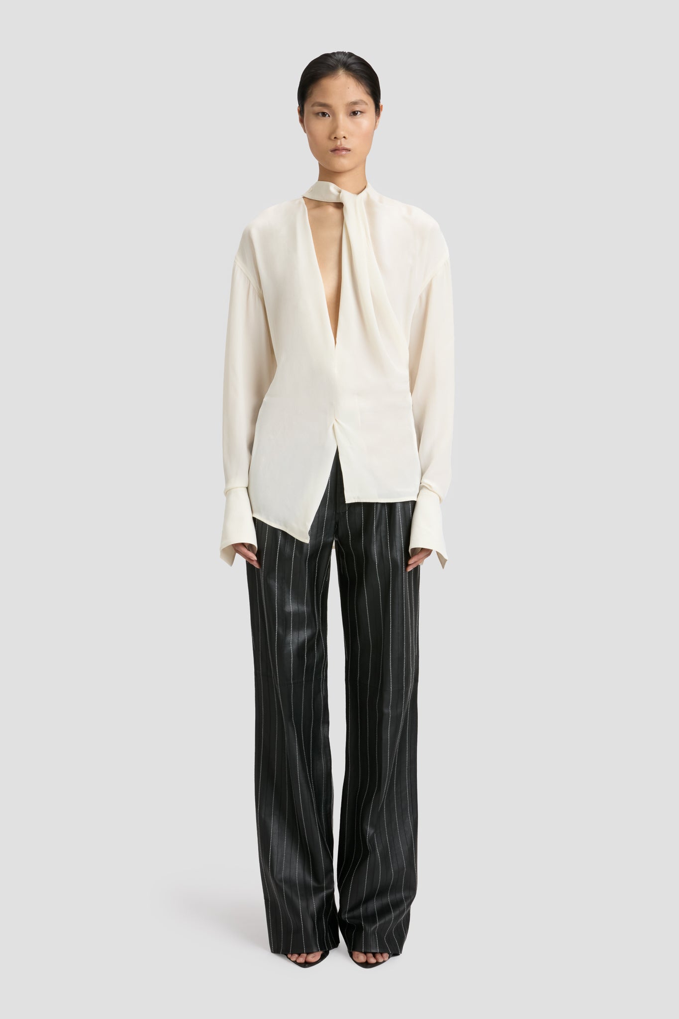 Double Pleat Leather Trouser In Black-Ivory