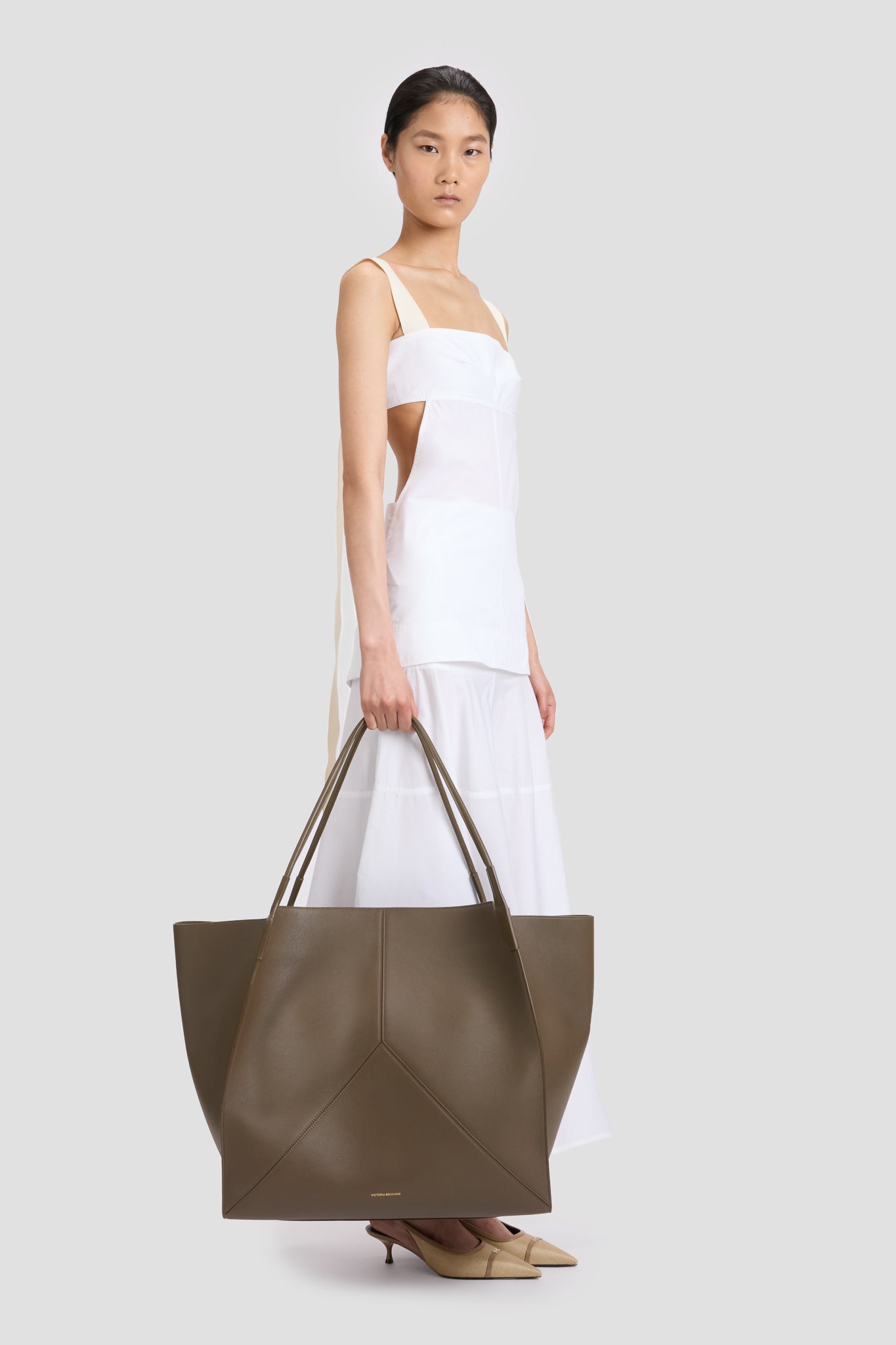 XL Victoria Tote In Khaki Soft Grained Leather