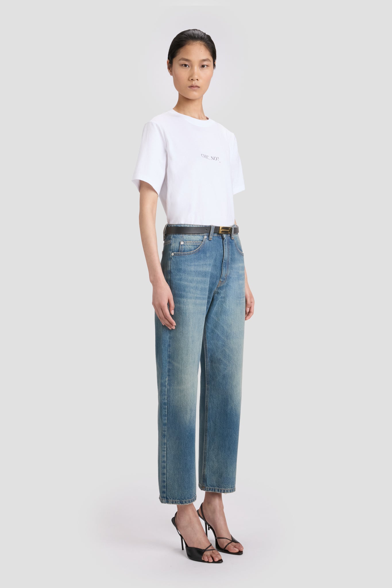 White Chic No? Slogan T-Shirt In White