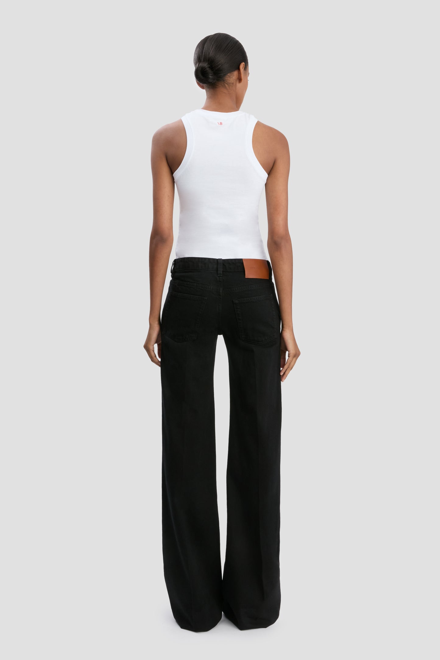 Gigi Low Waist Straight Leg Jean In Washed Black