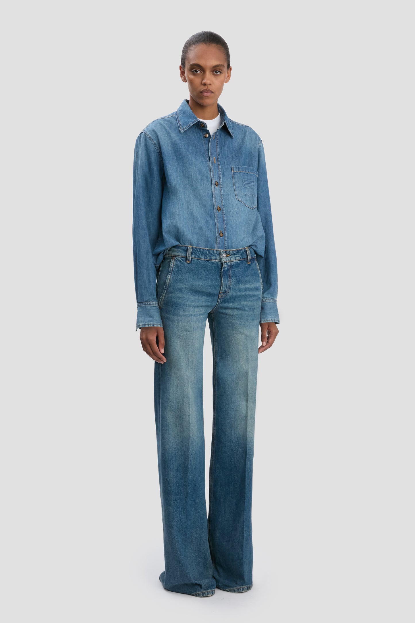 Men's Denim Shirt In Mid Blue Wash
