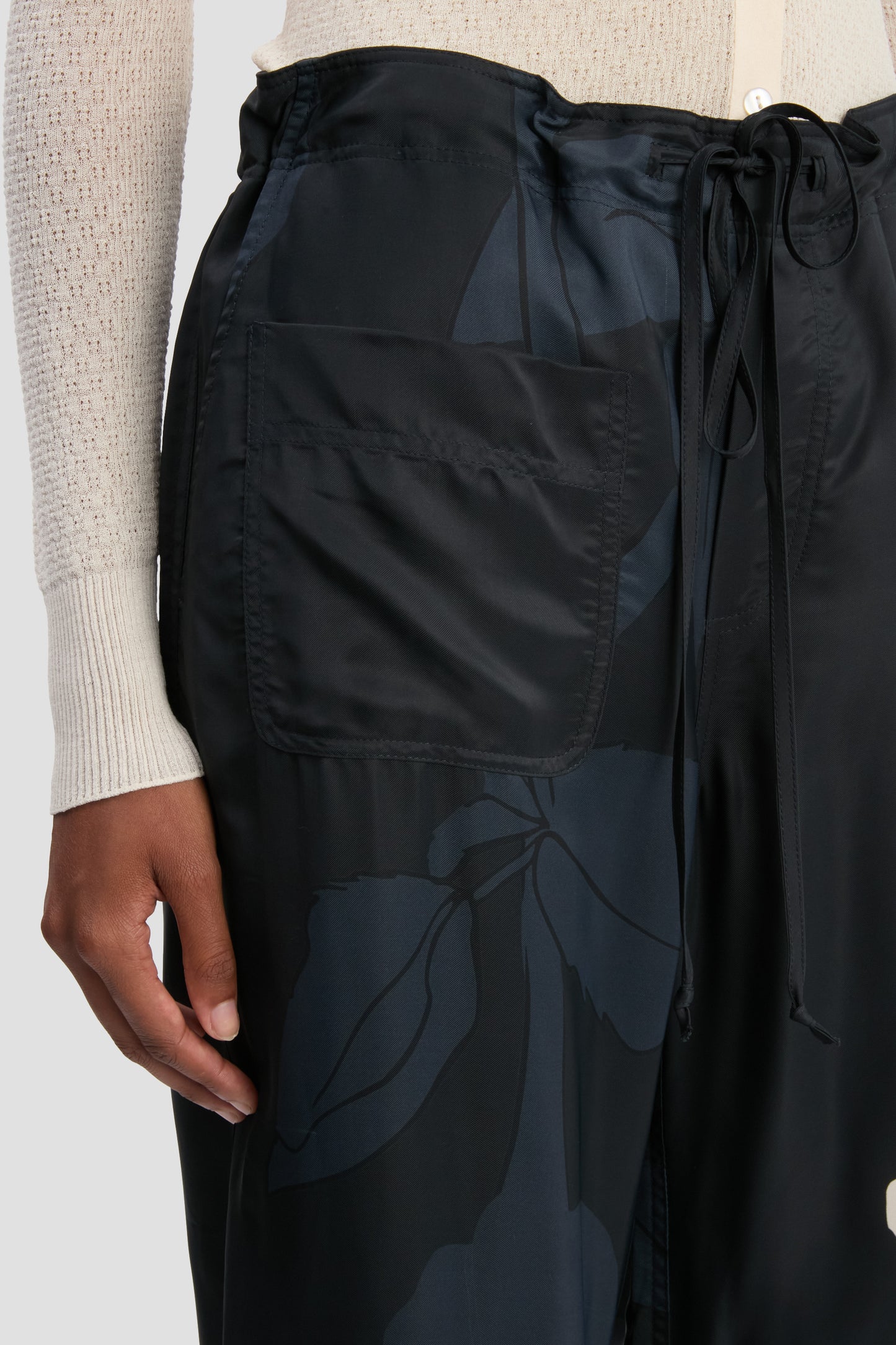 Cargo Trouser In Dark Navy Floral Print