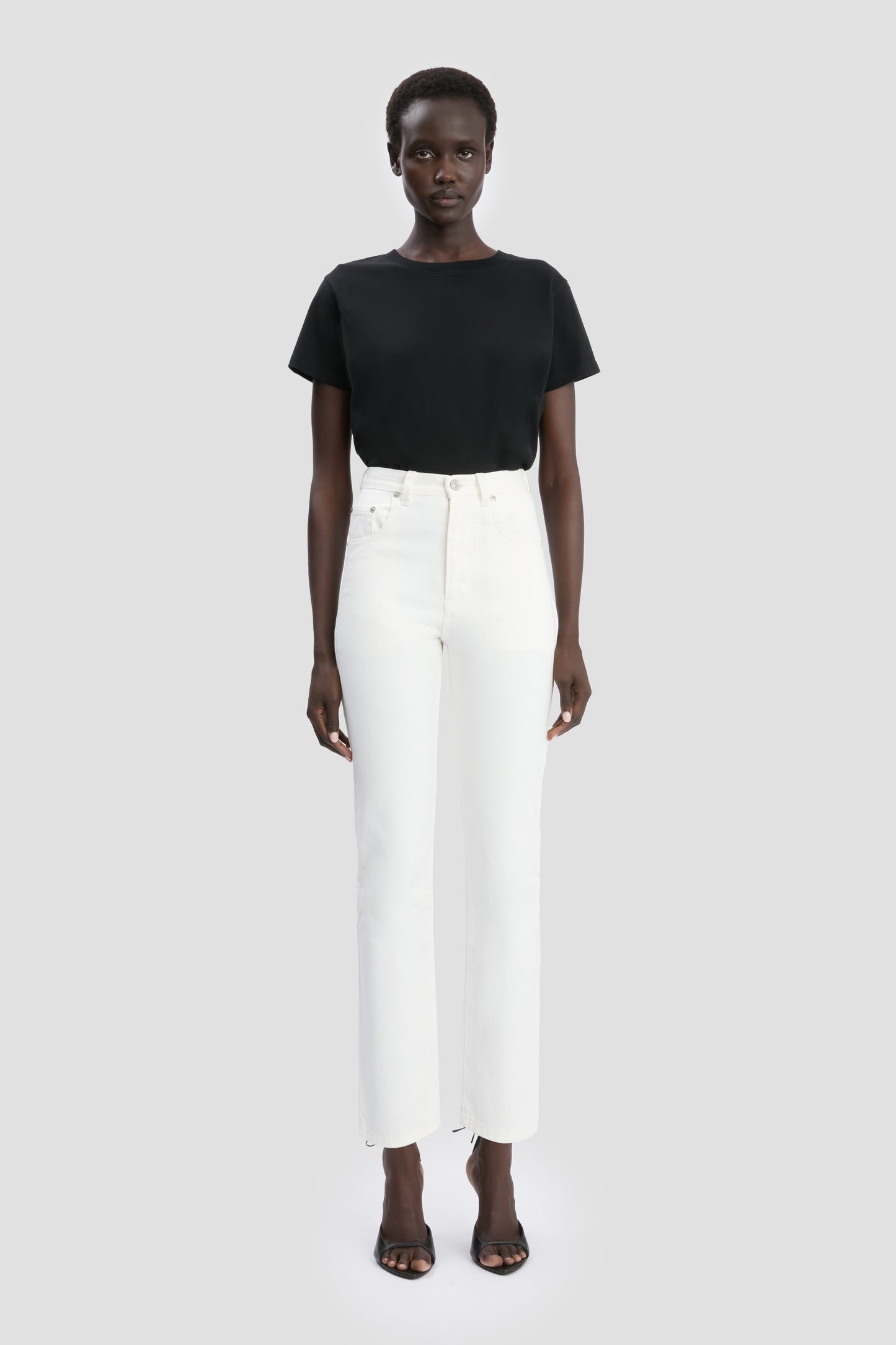 High-Rise Slim Jean In Washed White