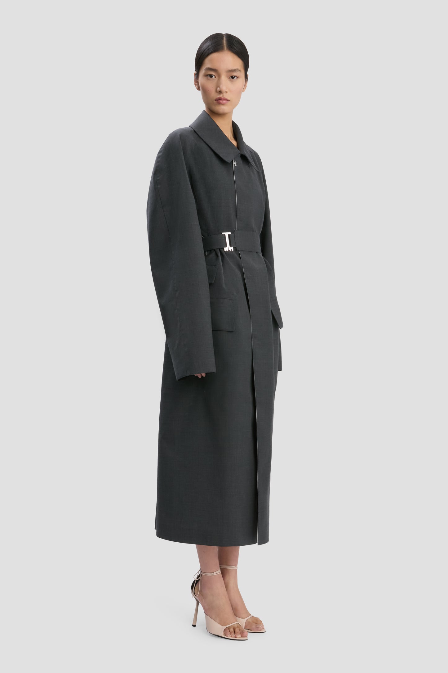 VB X Mackintosh Belted Trench In Charcoal