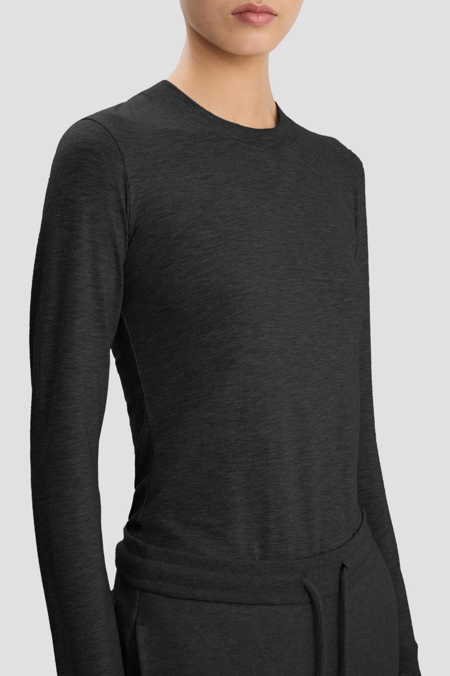 Long Sleeve Tee In Black