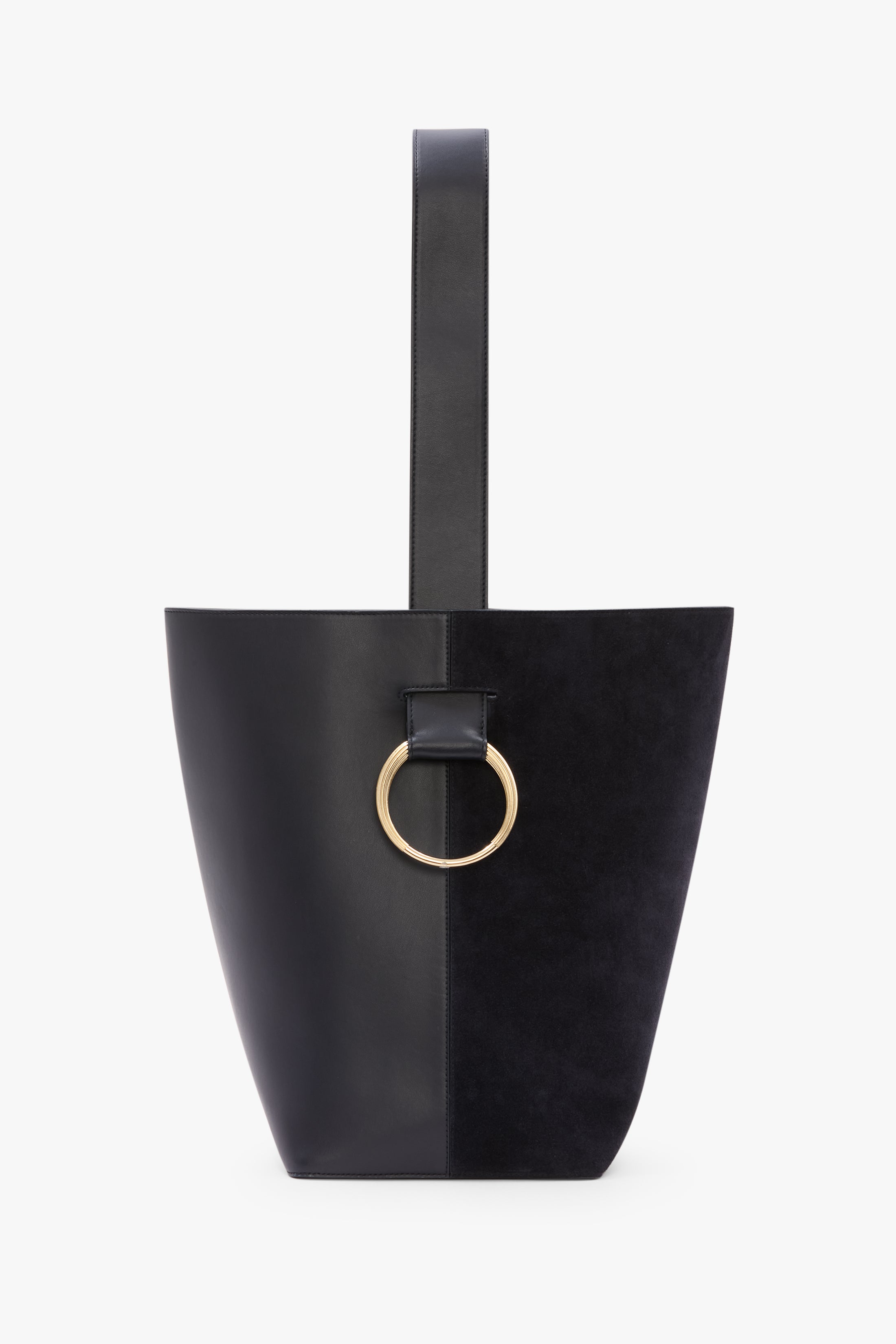 Dia Bucket Bag
