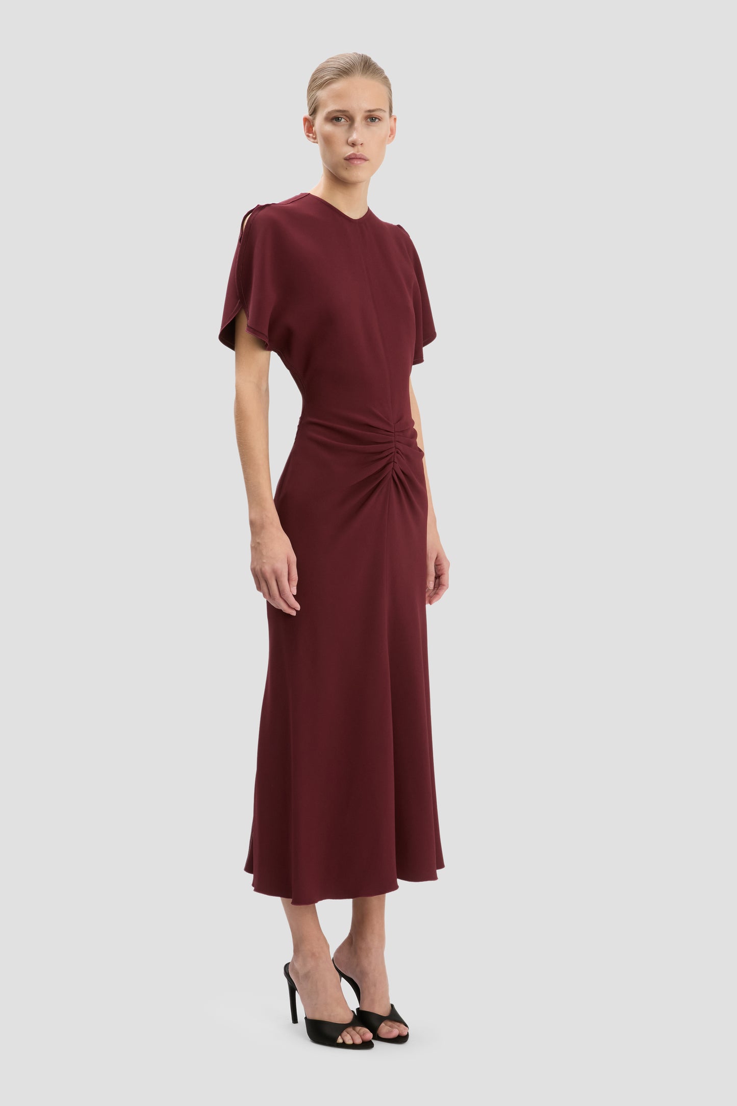 Bela Midi Dress In Burgundy