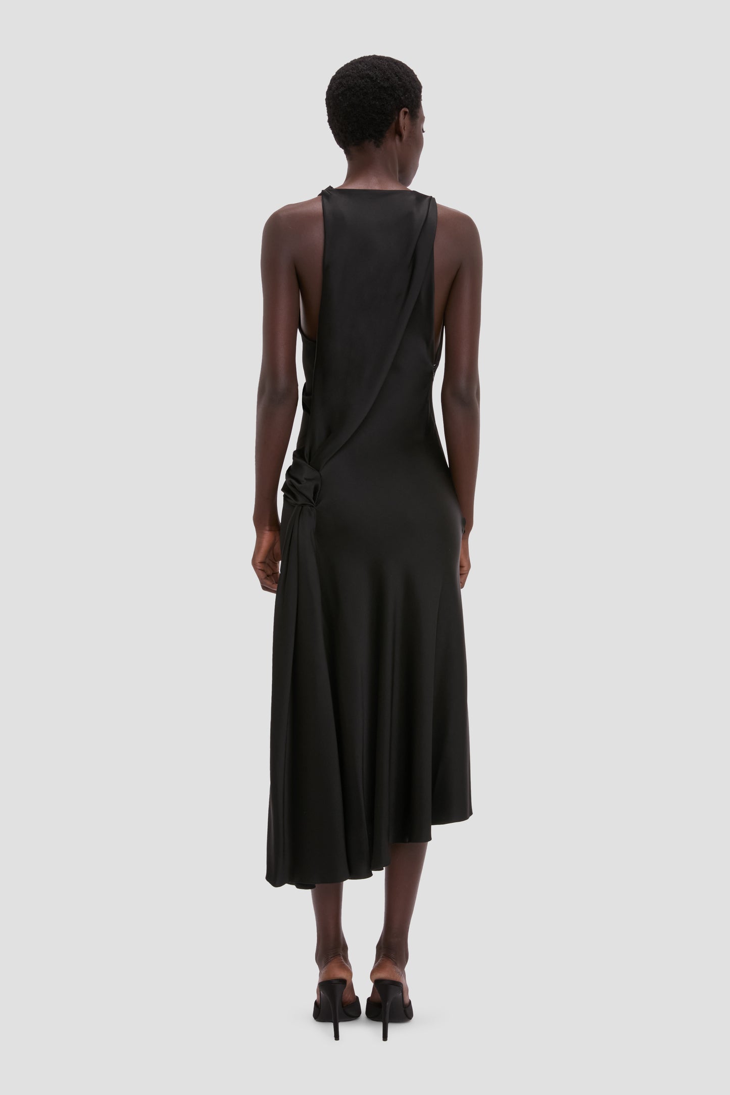 Sleeveless Twist Dress In Black